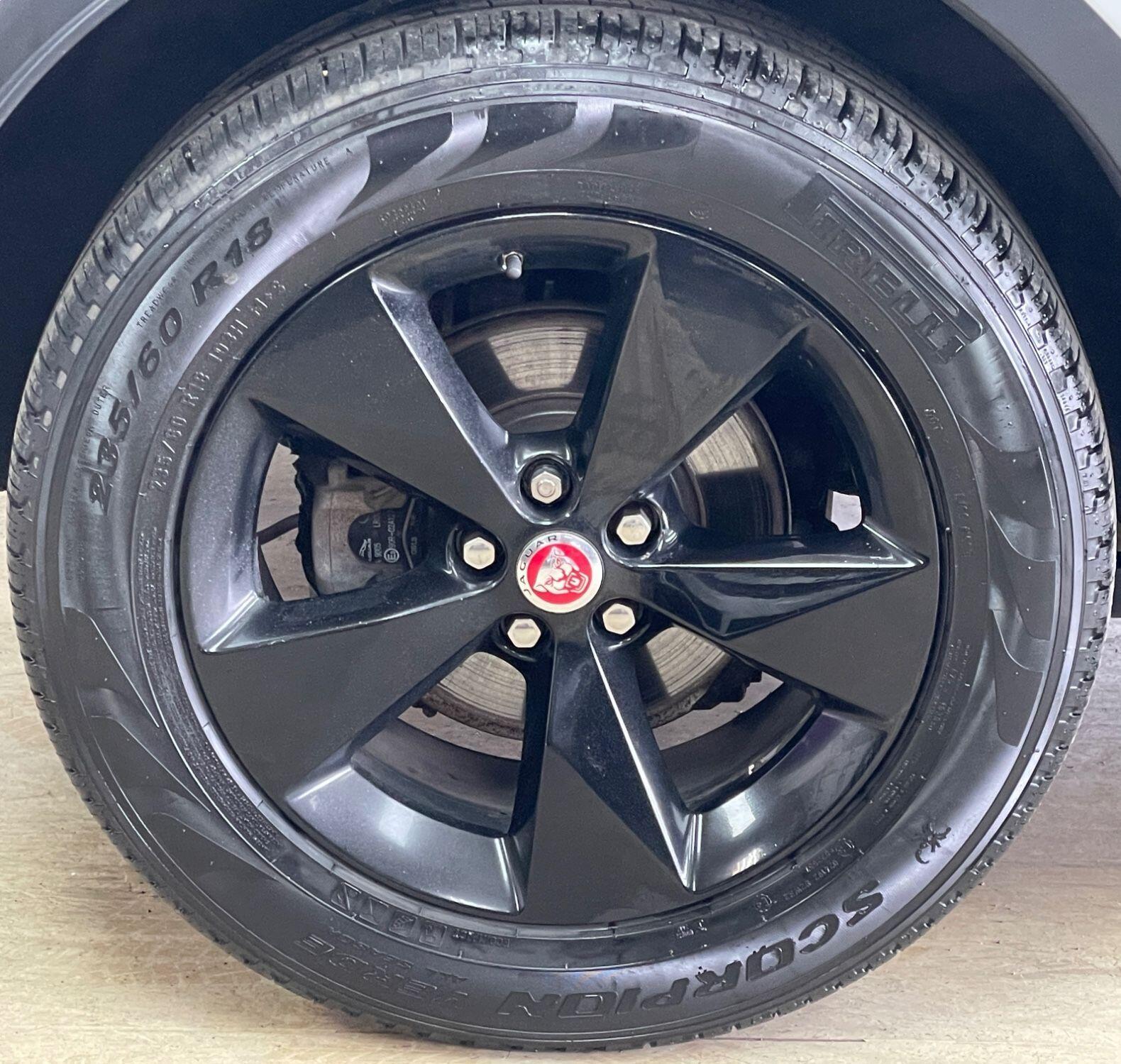 Jaguar E-Pace - Image 14