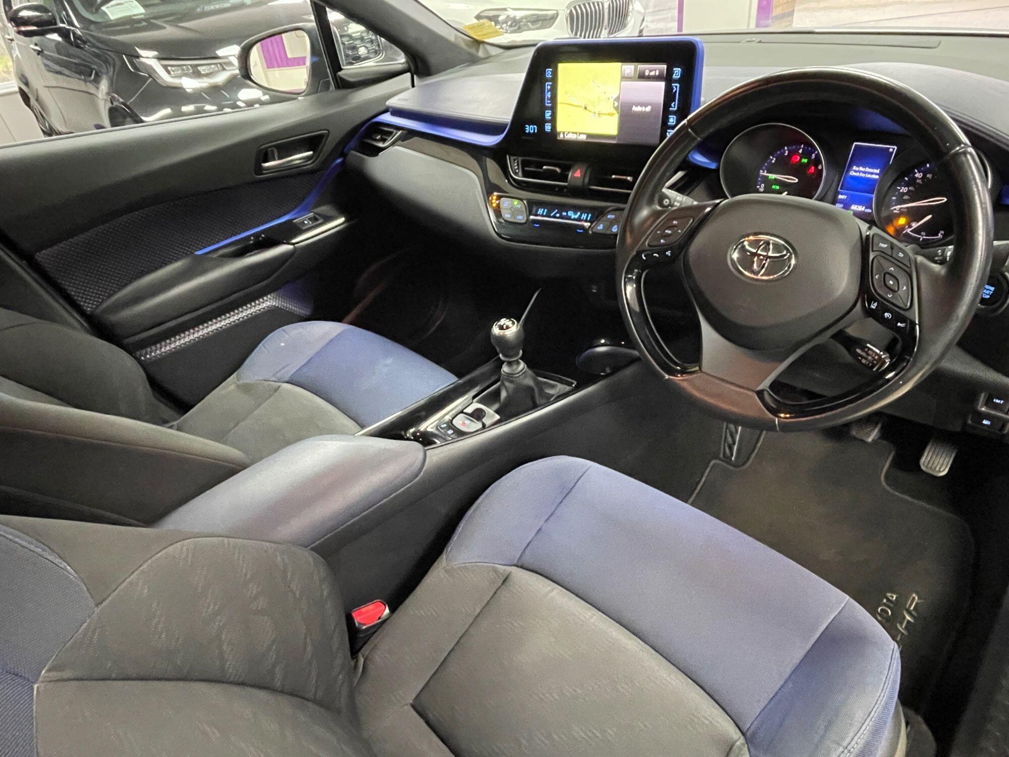 Toyota C-Hr - Image 23