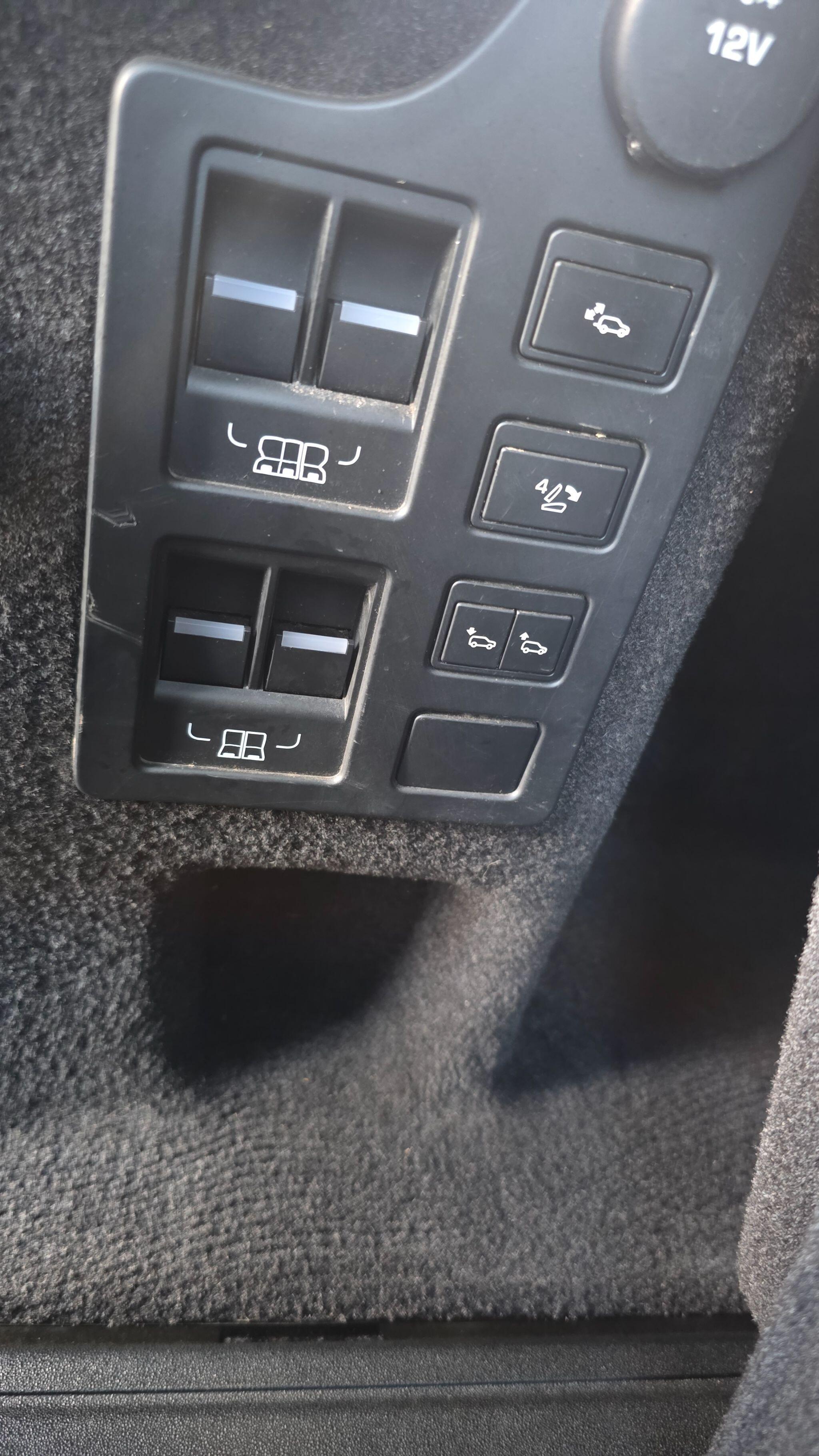 Land Rover Discovery - Image 58