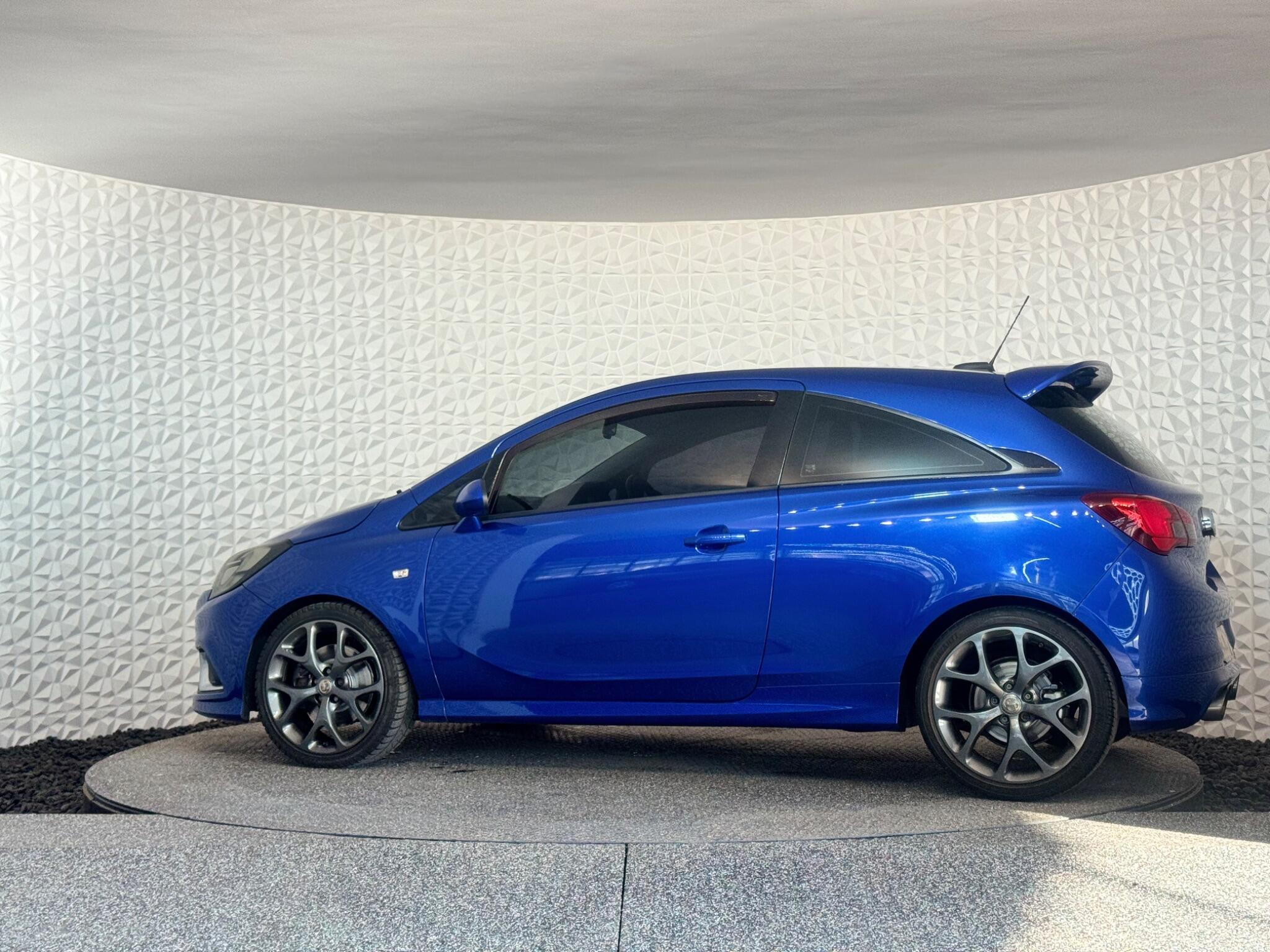 Vauxhall Corsa - Image 16