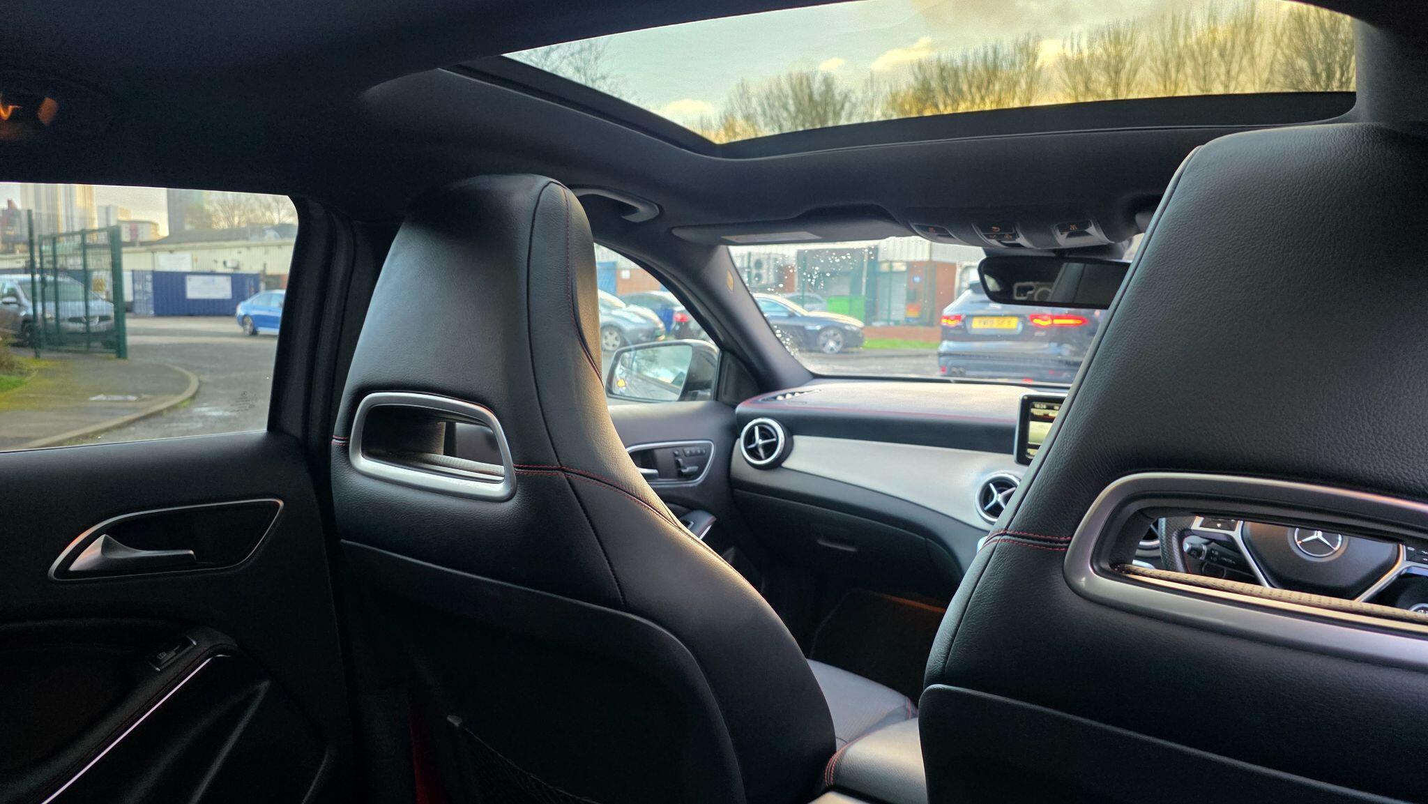 Mercedes GLA - Image 36