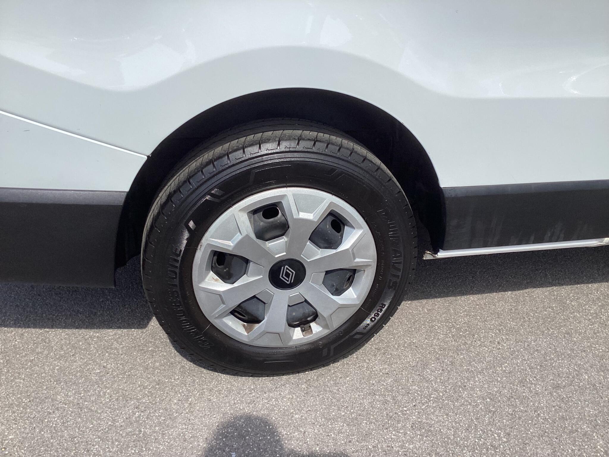 Renault Trafic - Image 10