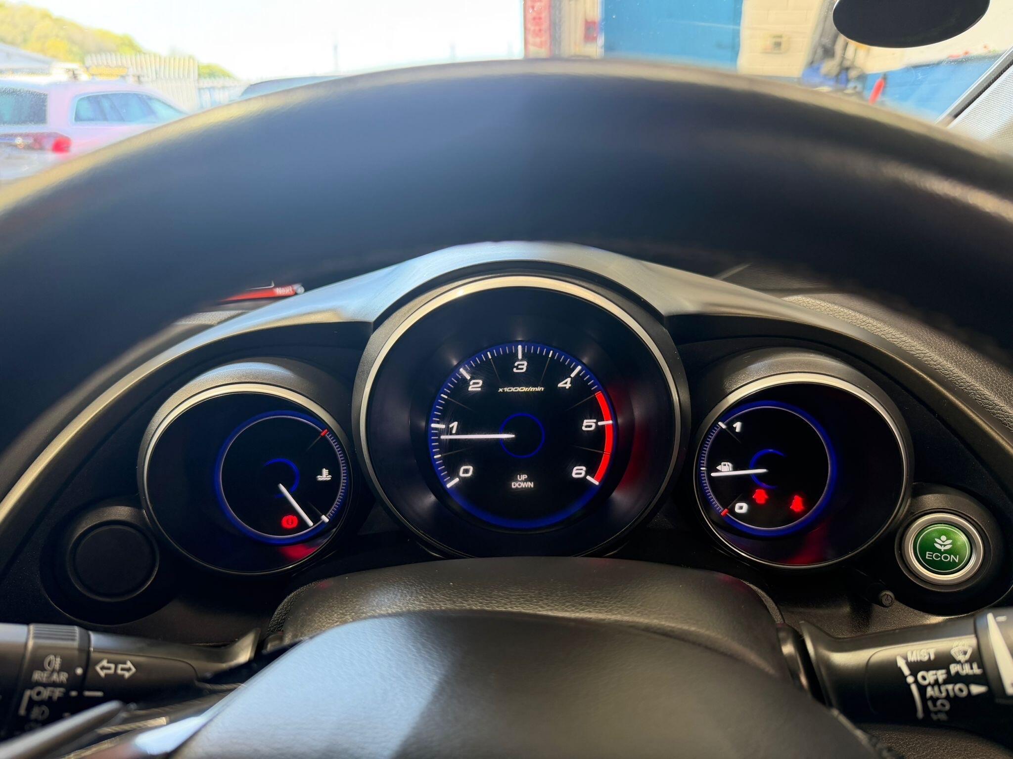 Honda Civic - Image 18