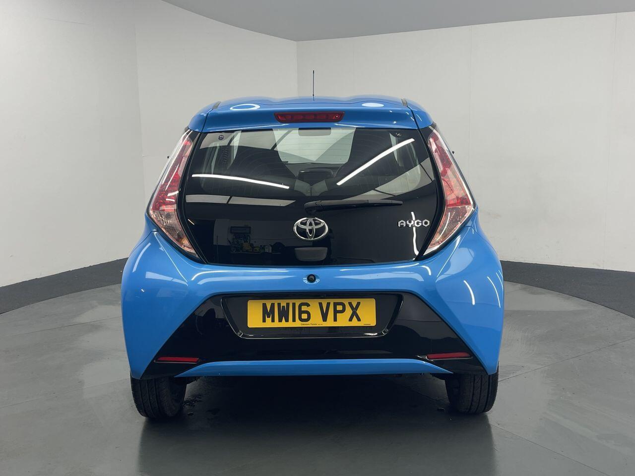 Toyota Aygo - Image 10