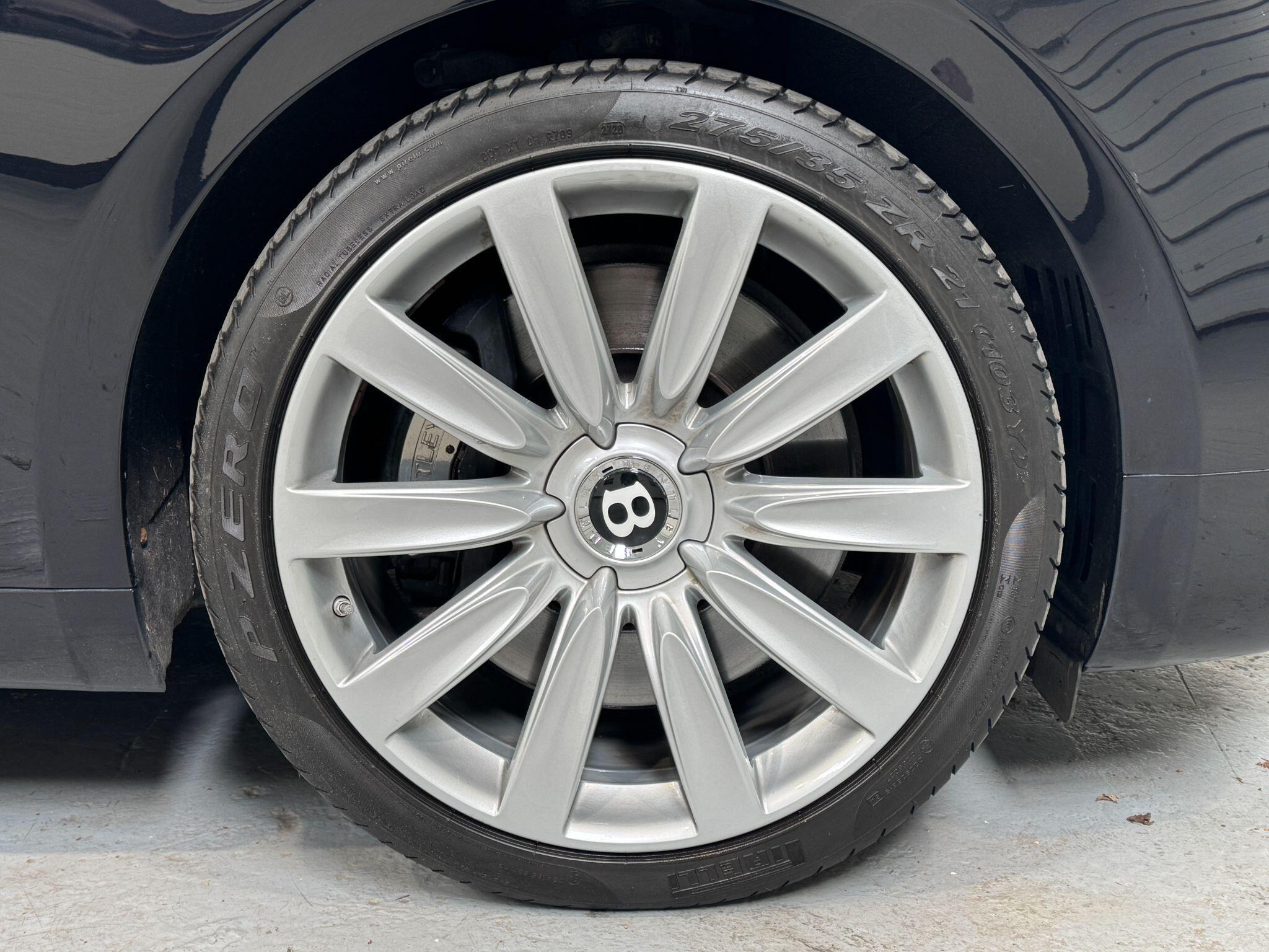 Bentley Flying Spur - Image 26