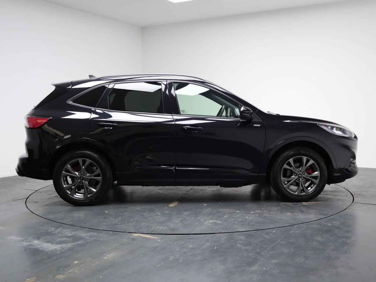 Ford Kuga - Image 14