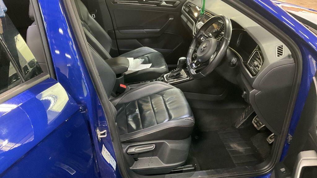 Volkswagen T-Roc - Image 9