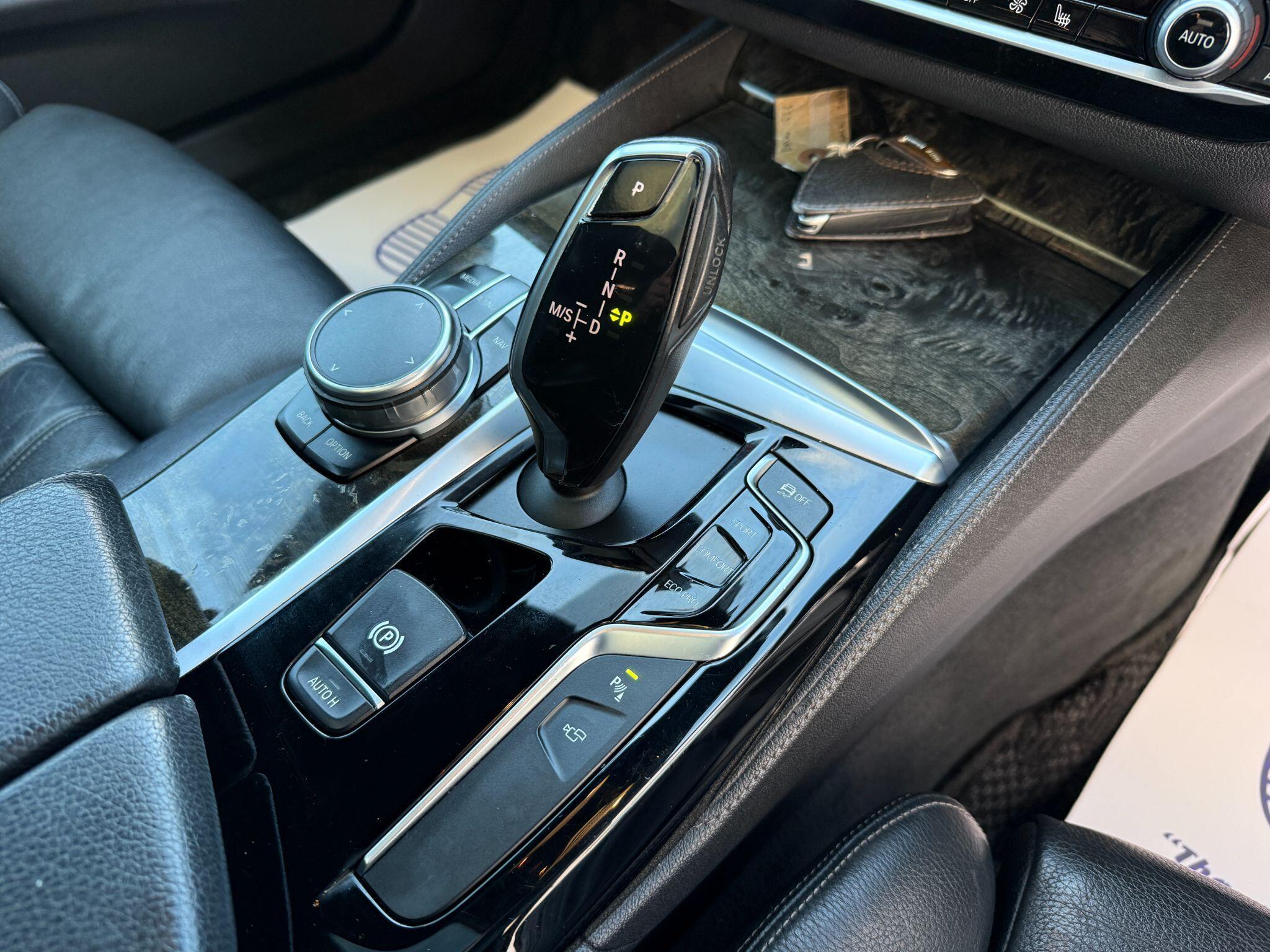 BMW 5 Series - Image 60