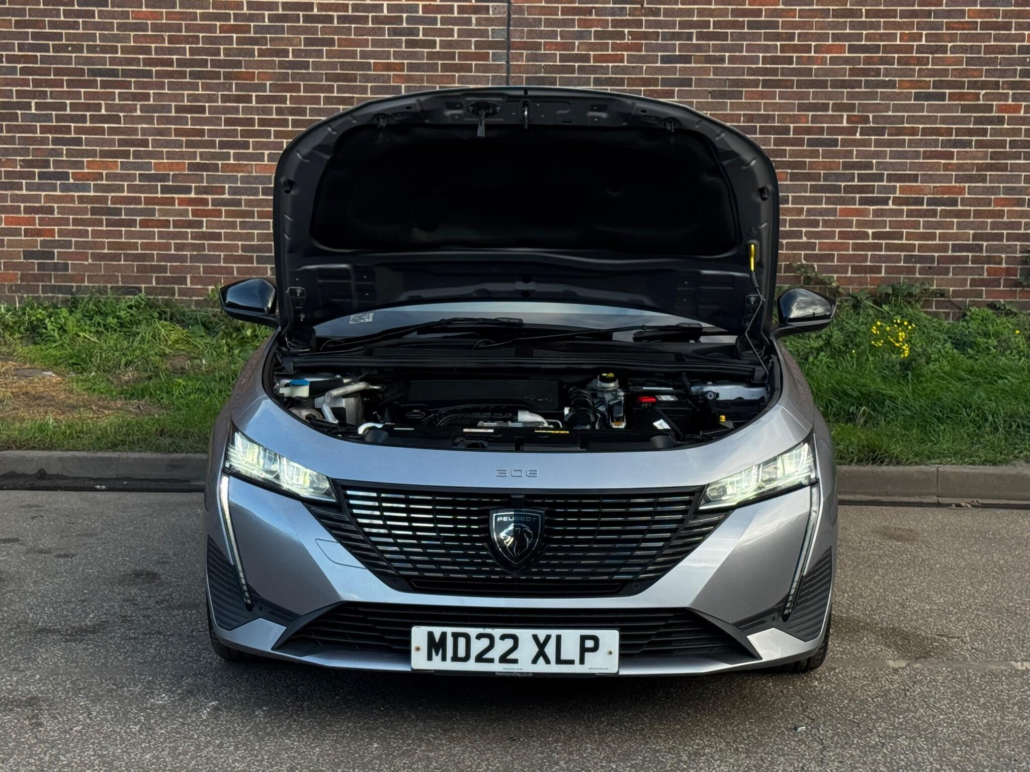 Peugeot 308 - Image 18