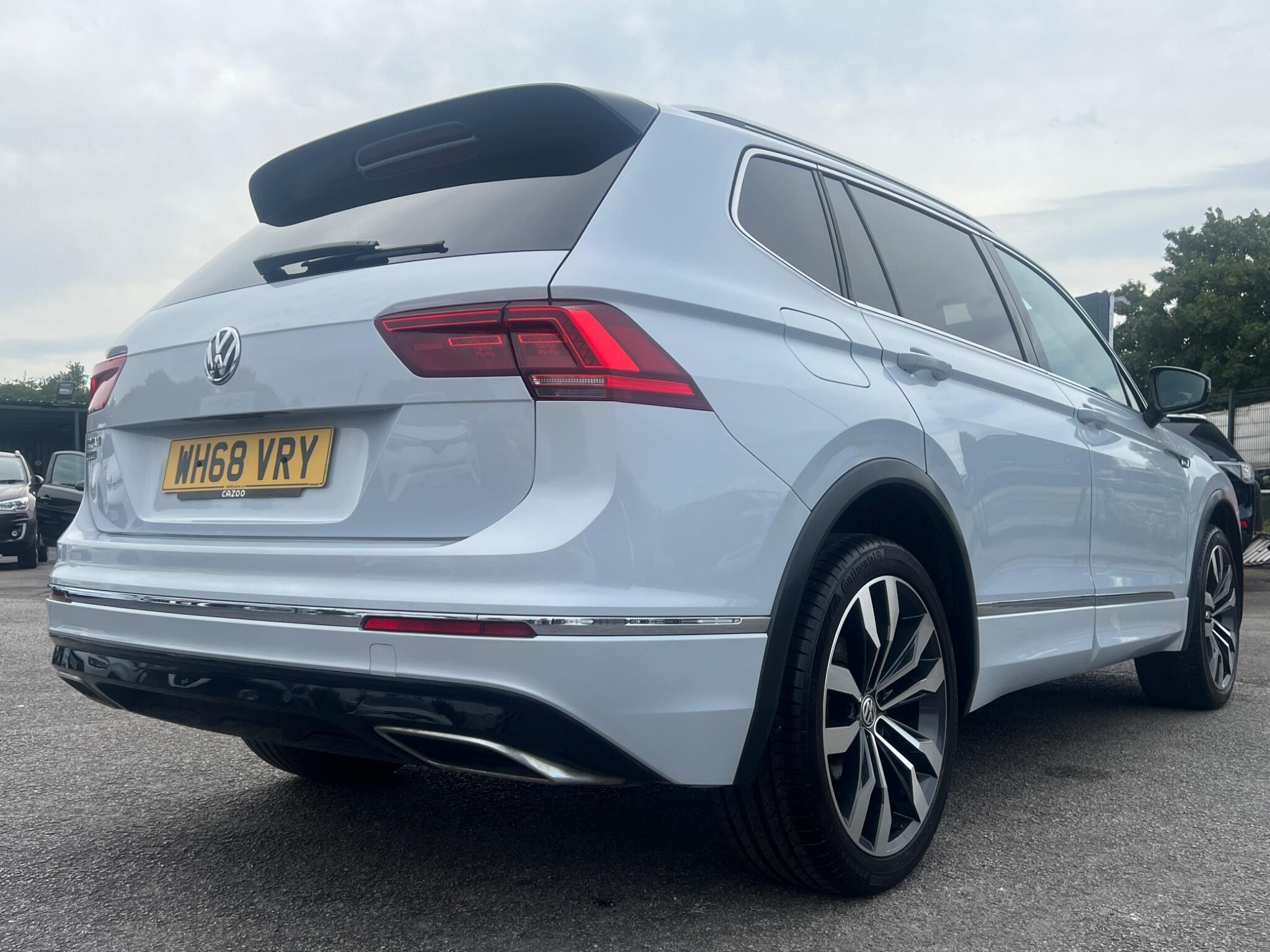 Volkswagen Tiguan Allspace - Image 10
