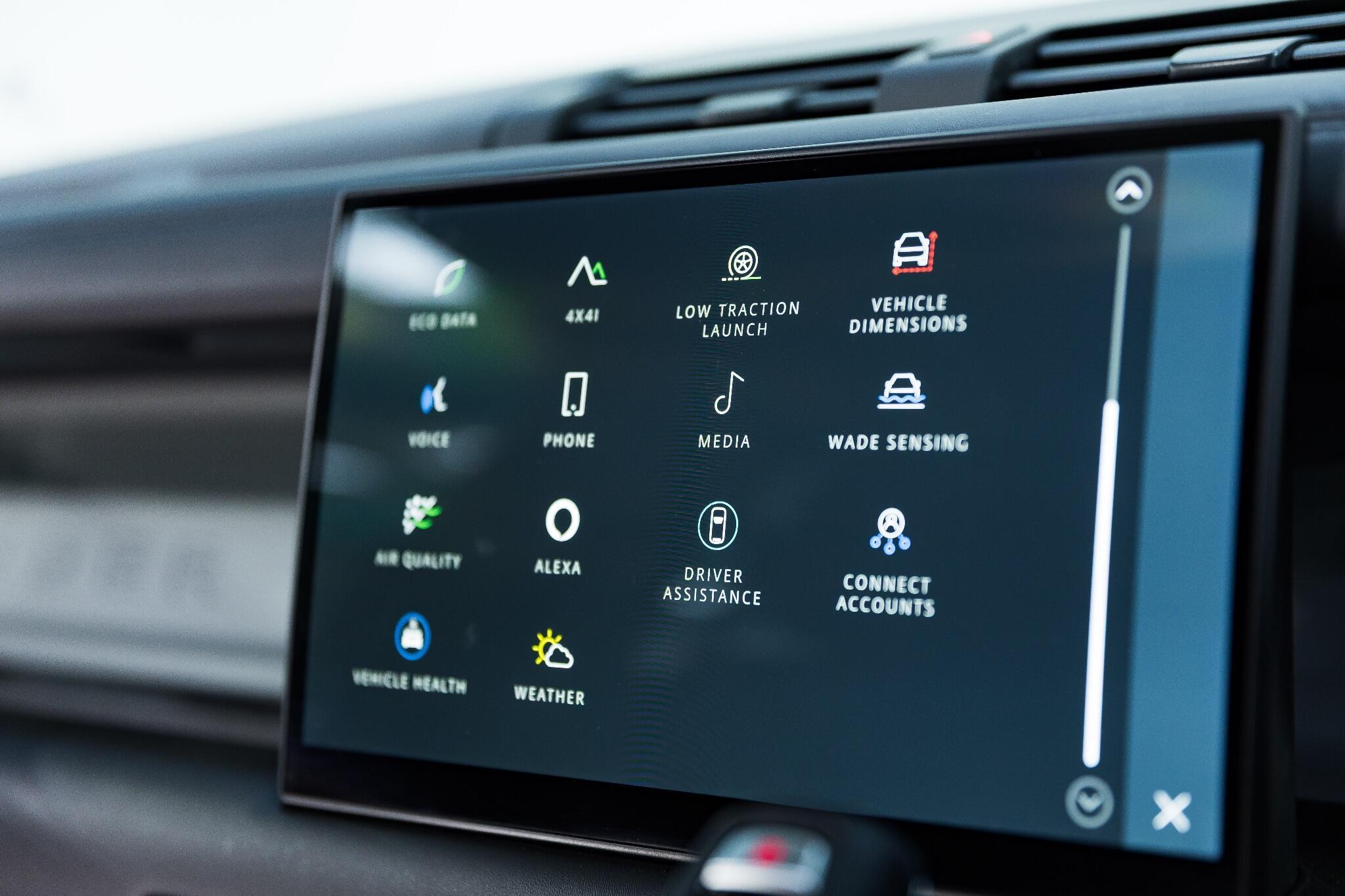 Land Rover Defender 110 - Image 30