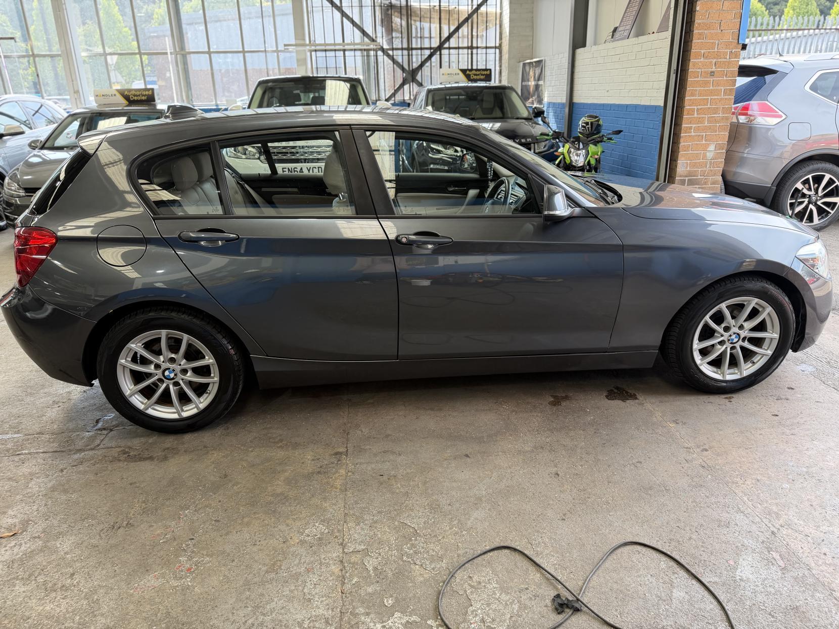 BMW 1 Series - Image 6