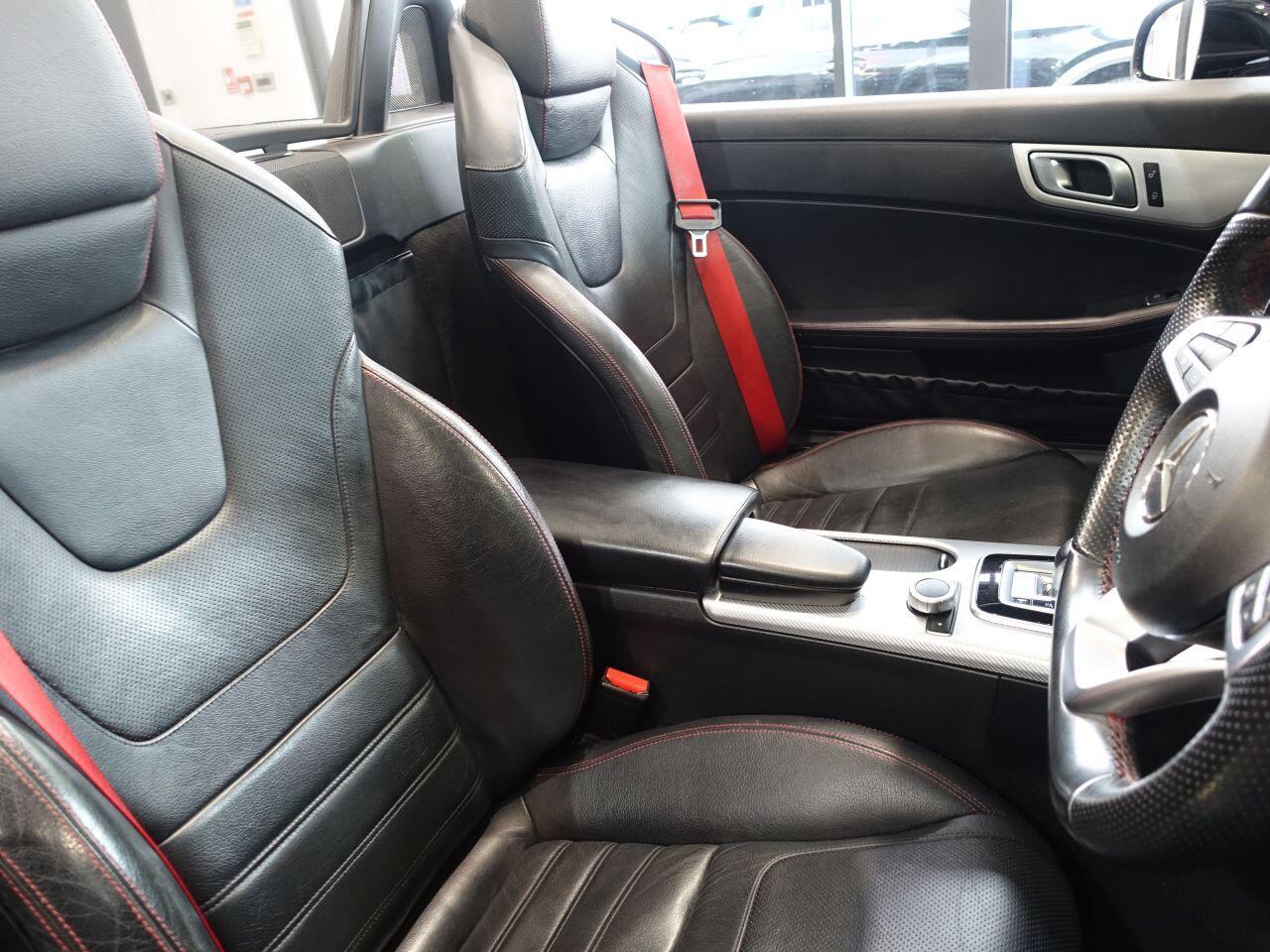 Mercedes SLC - Image 13