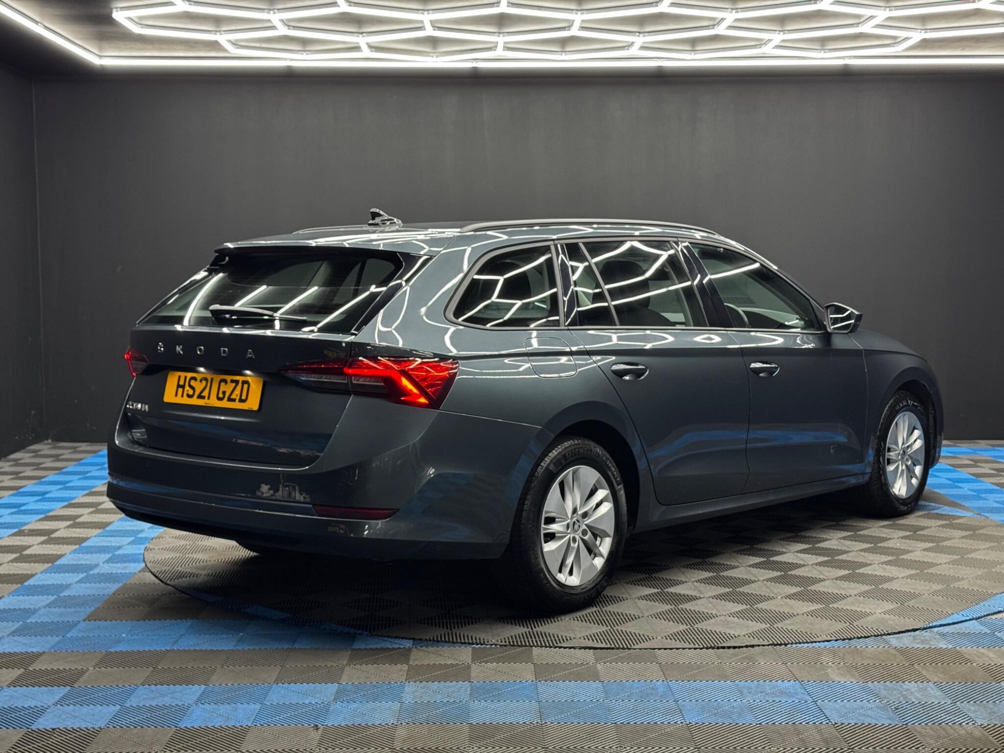 Skoda Octavia - Image 5