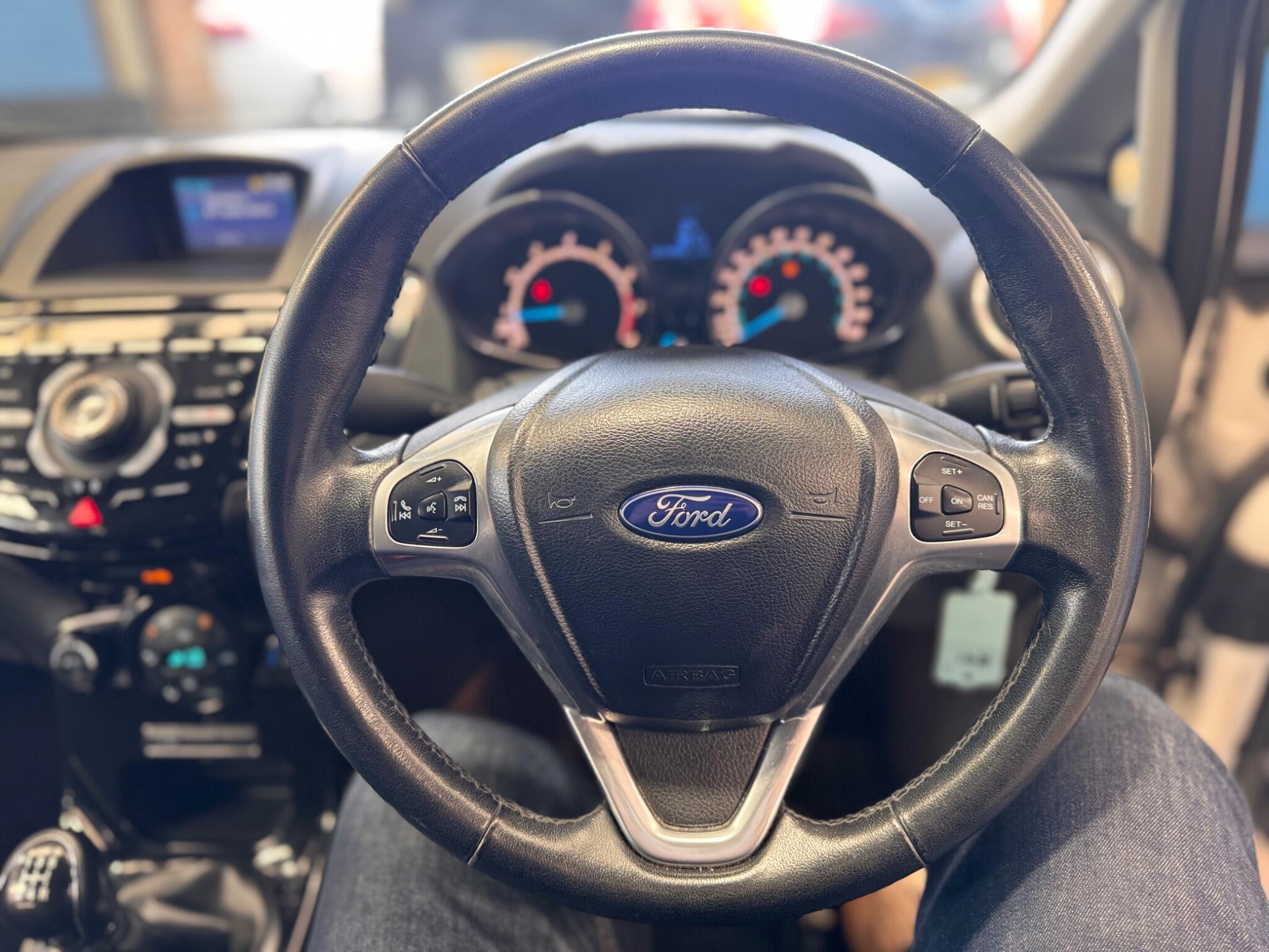 Ford Fiesta - Image 20