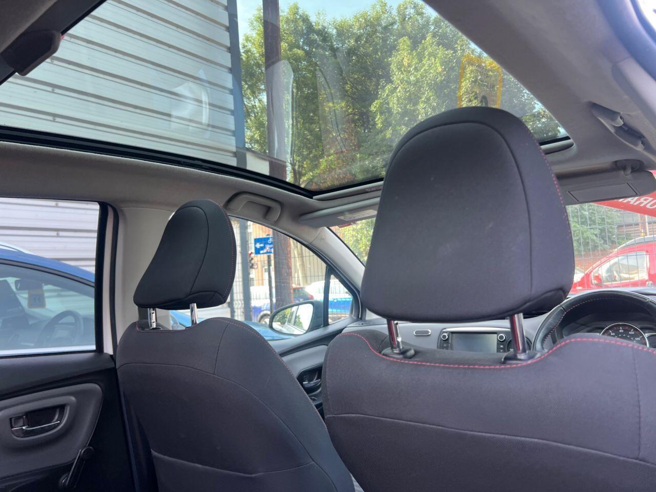 Toyota Yaris - Image 19