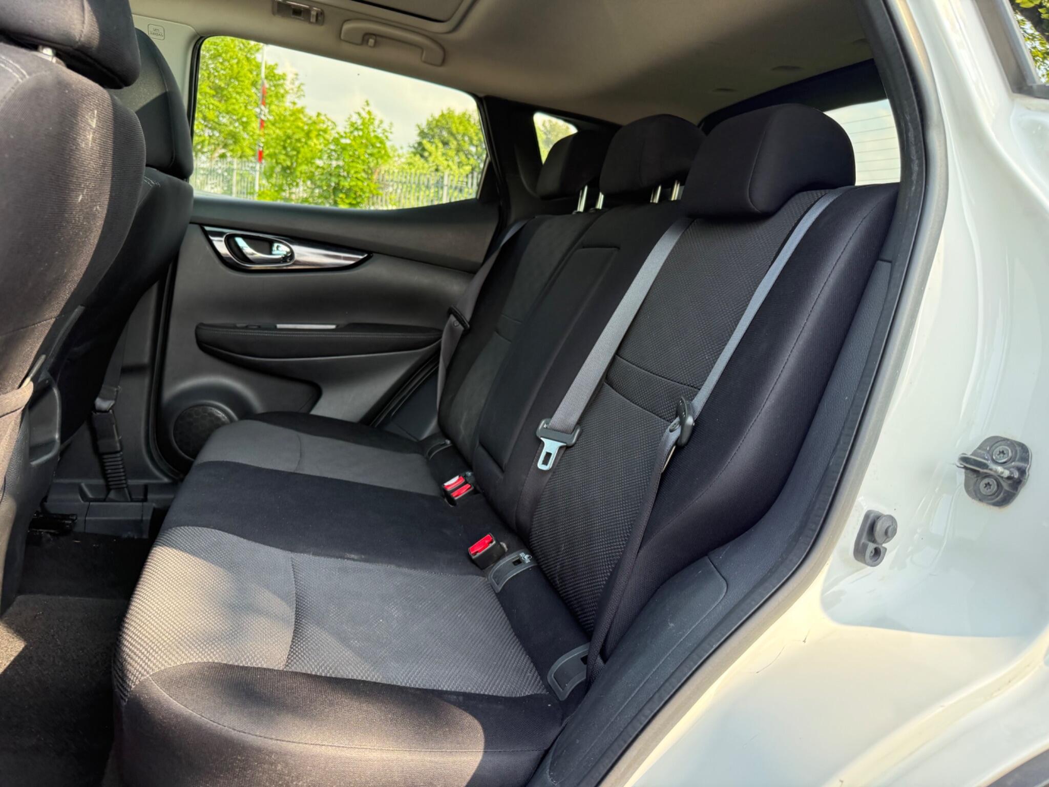 Nissan Qashqai - Image 14