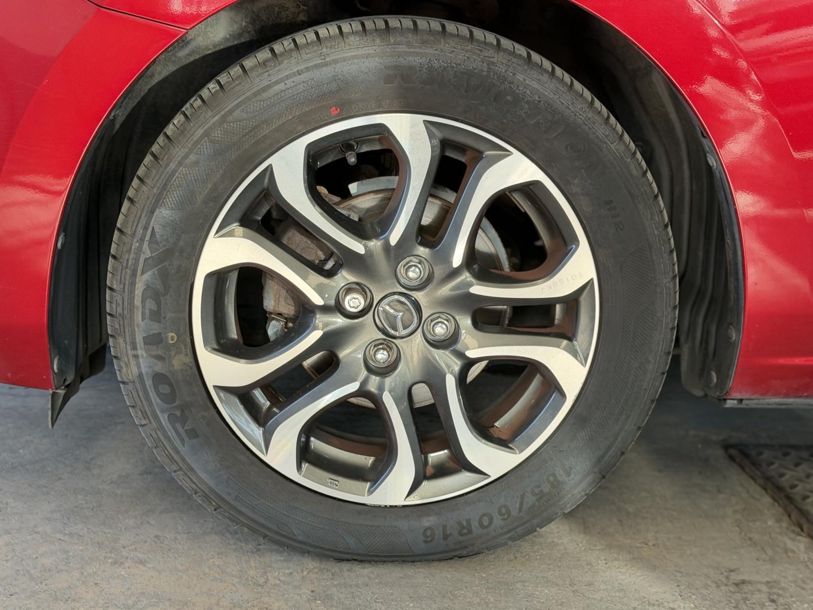 Mazda MAZDA2 - Image 18