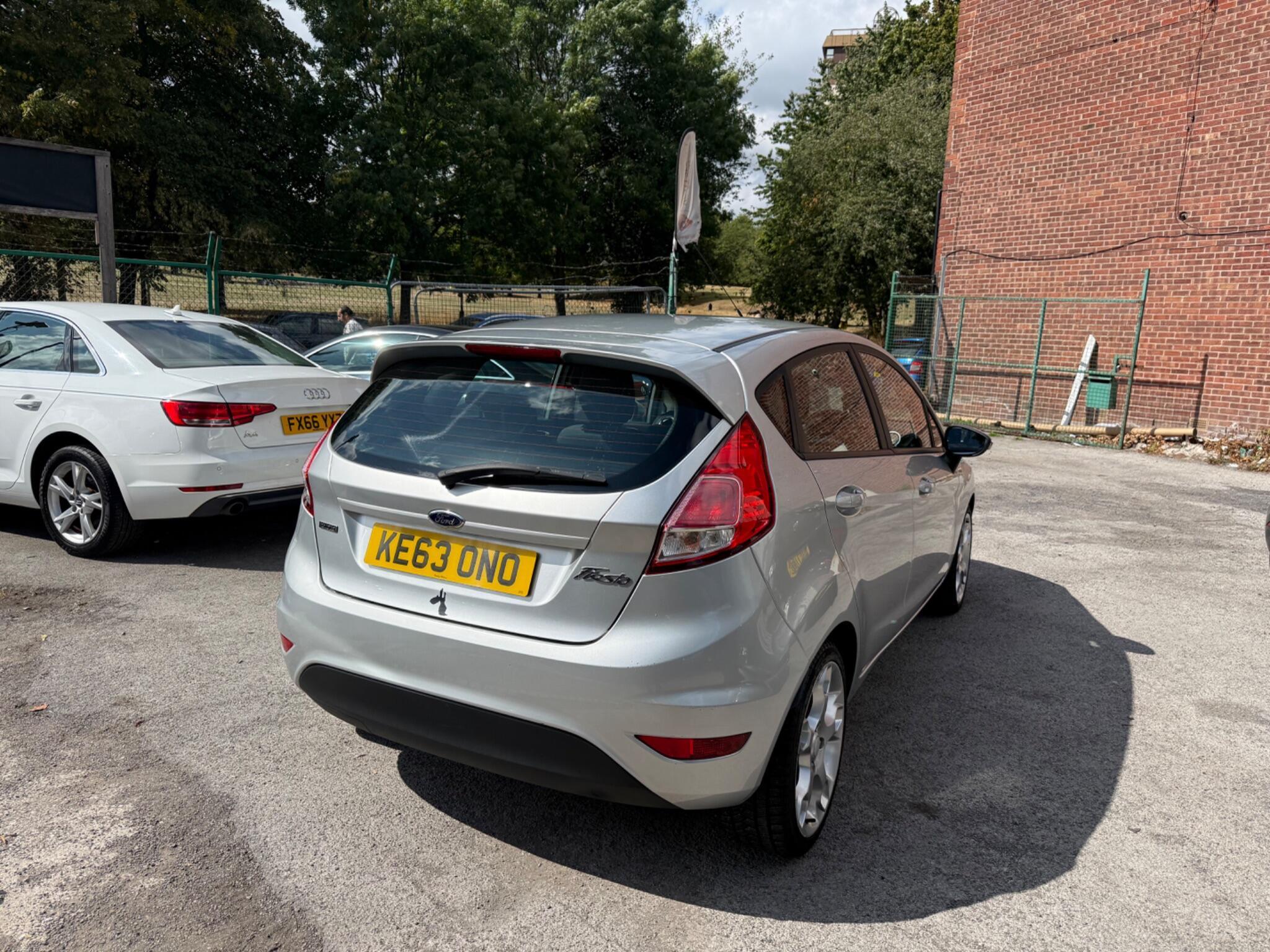 Ford Fiesta - Image 7