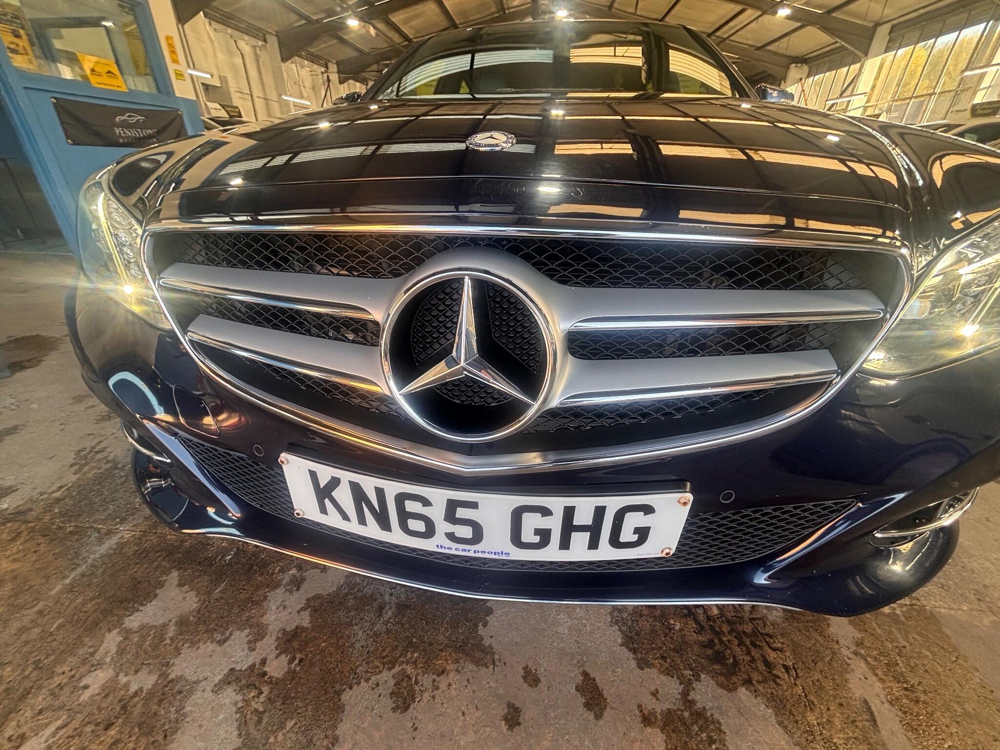 Mercedes E Class - Image 16