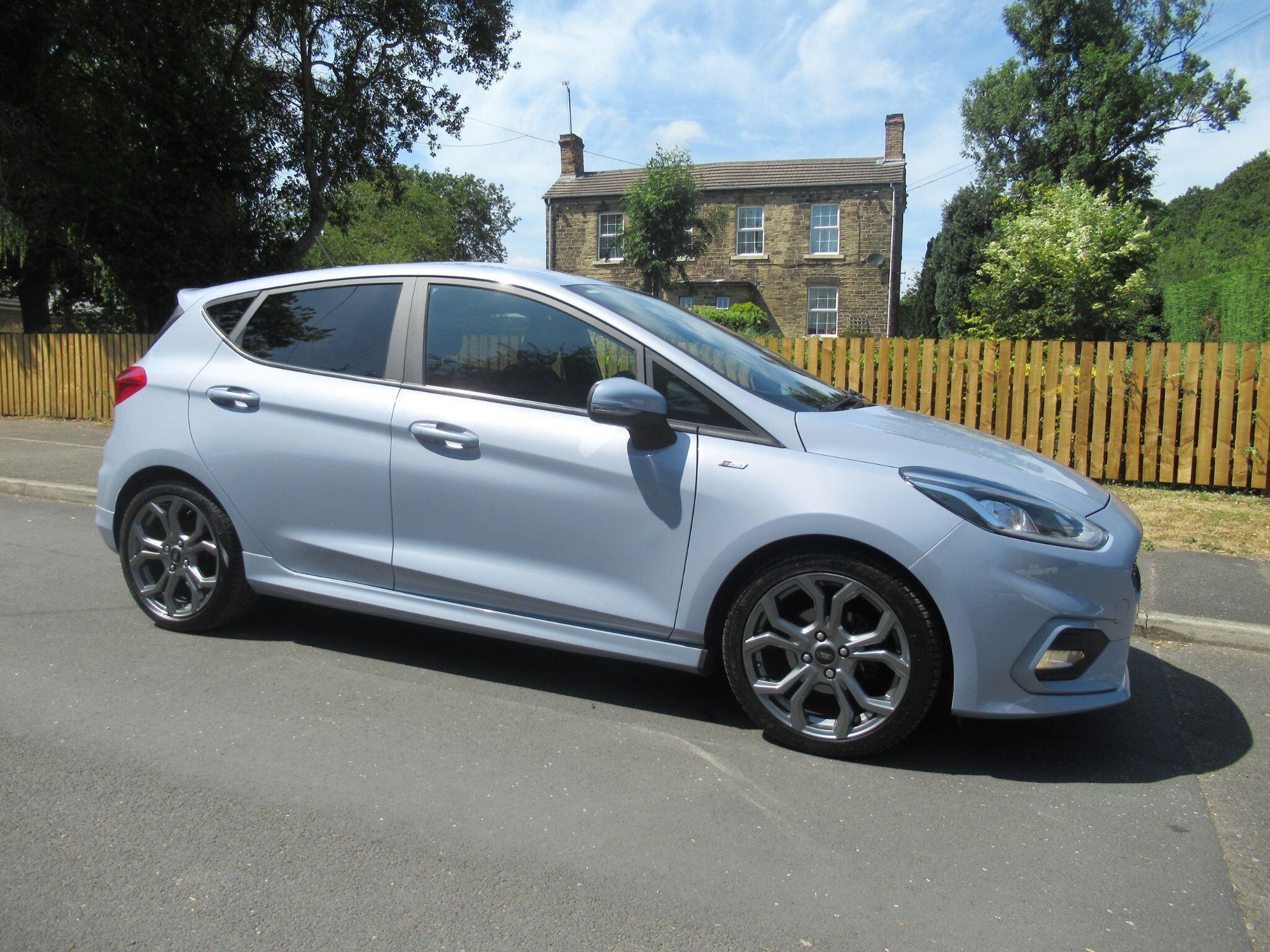 Ford Fiesta - Image 2