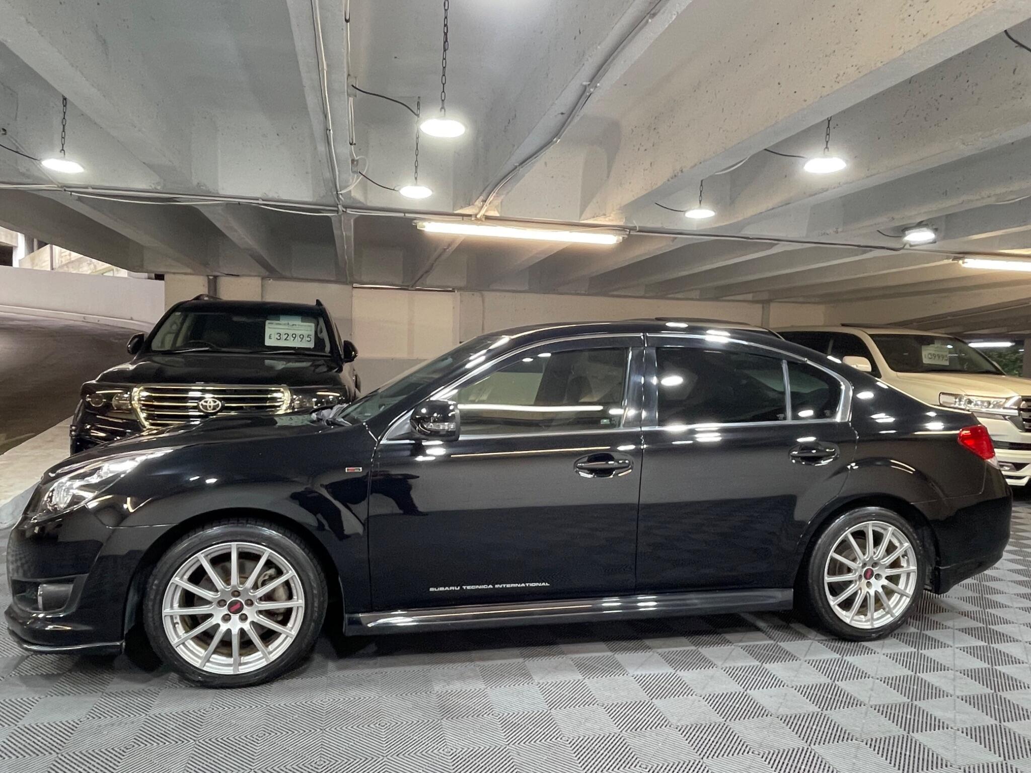 Subaru Legacy - Image 2