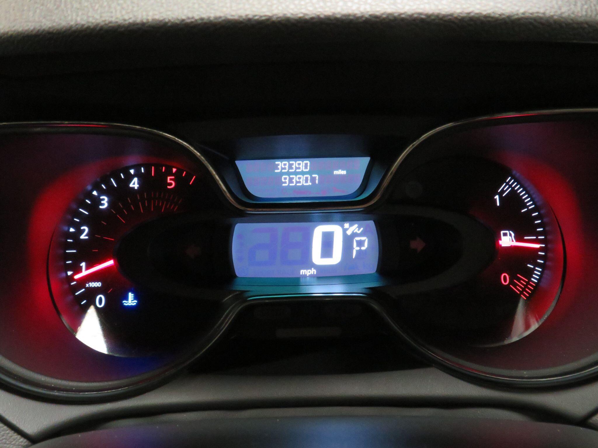 Renault Captur - Image 13