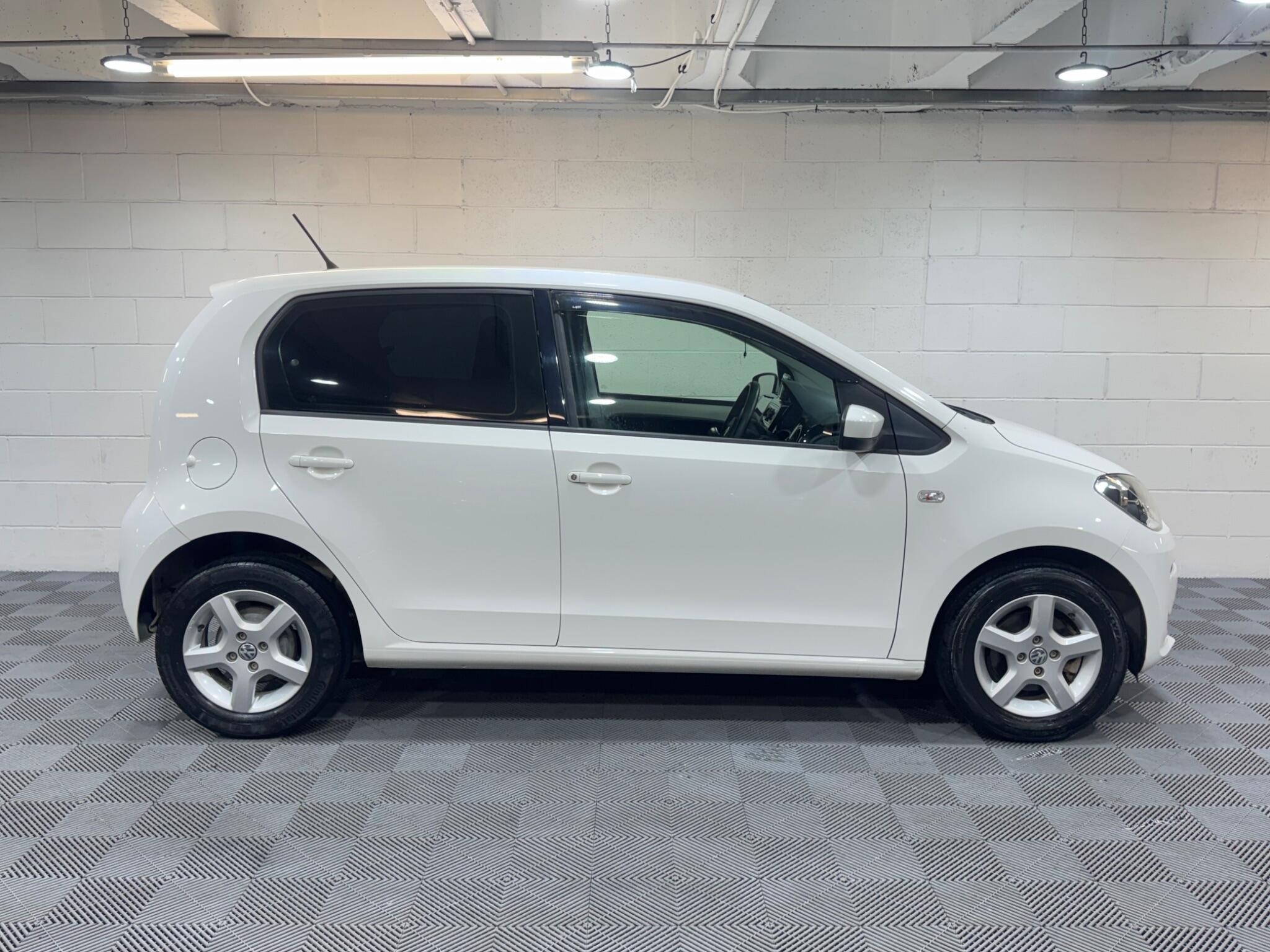 Volkswagen up! - Image 5