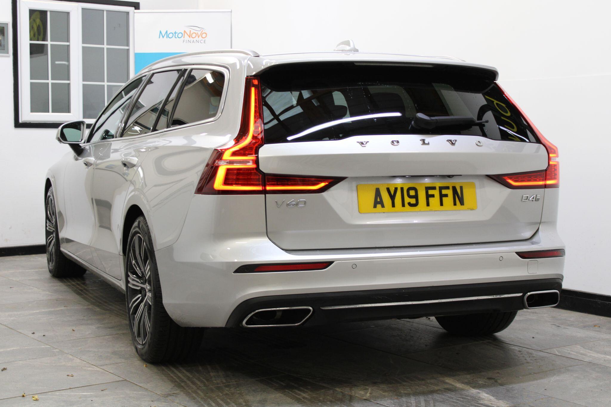 Volvo V60 - Image 19