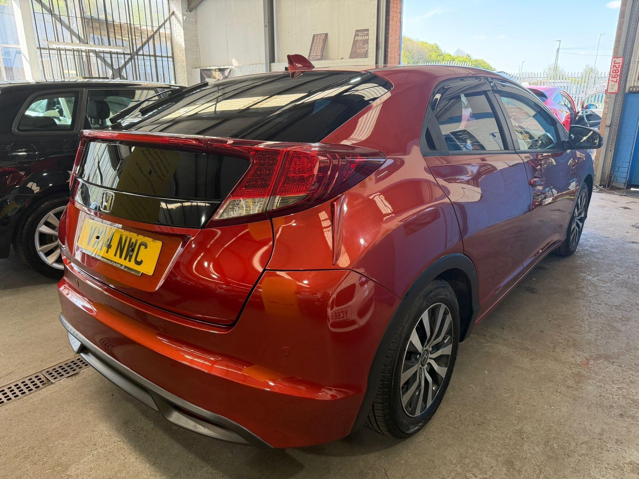 Honda Civic - Image 7