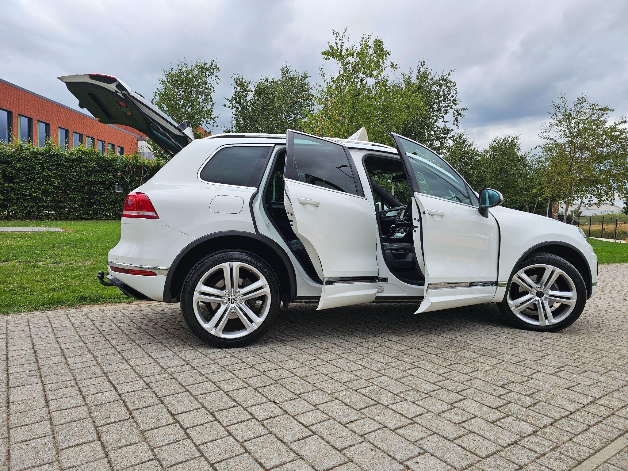 Volkswagen Touareg - Image 17