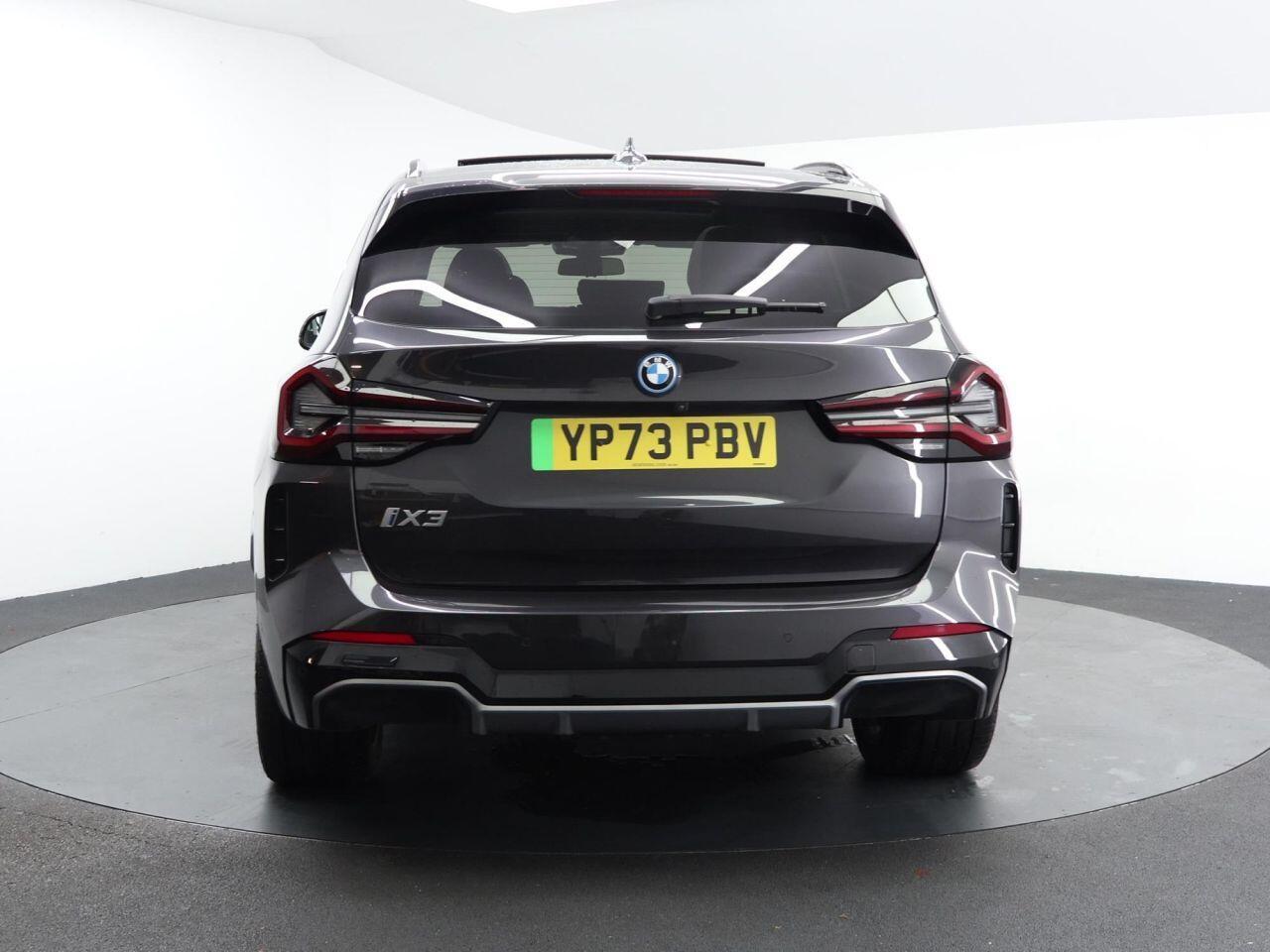 BMW iX3 - Image 12