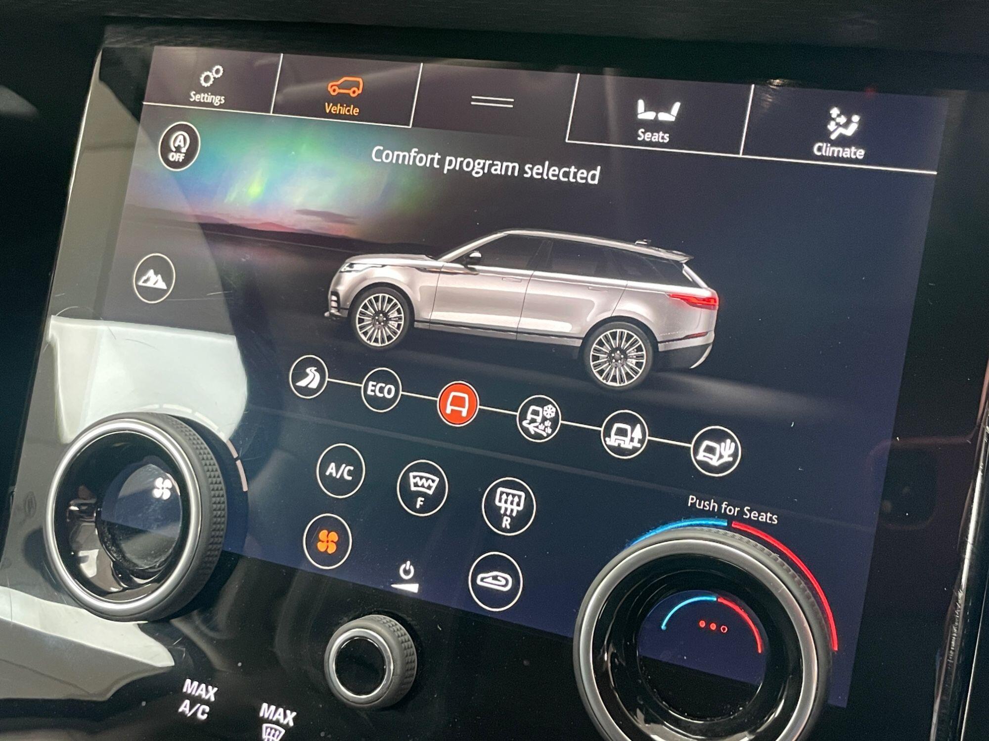 Land Rover Range Rover Velar - Image 51