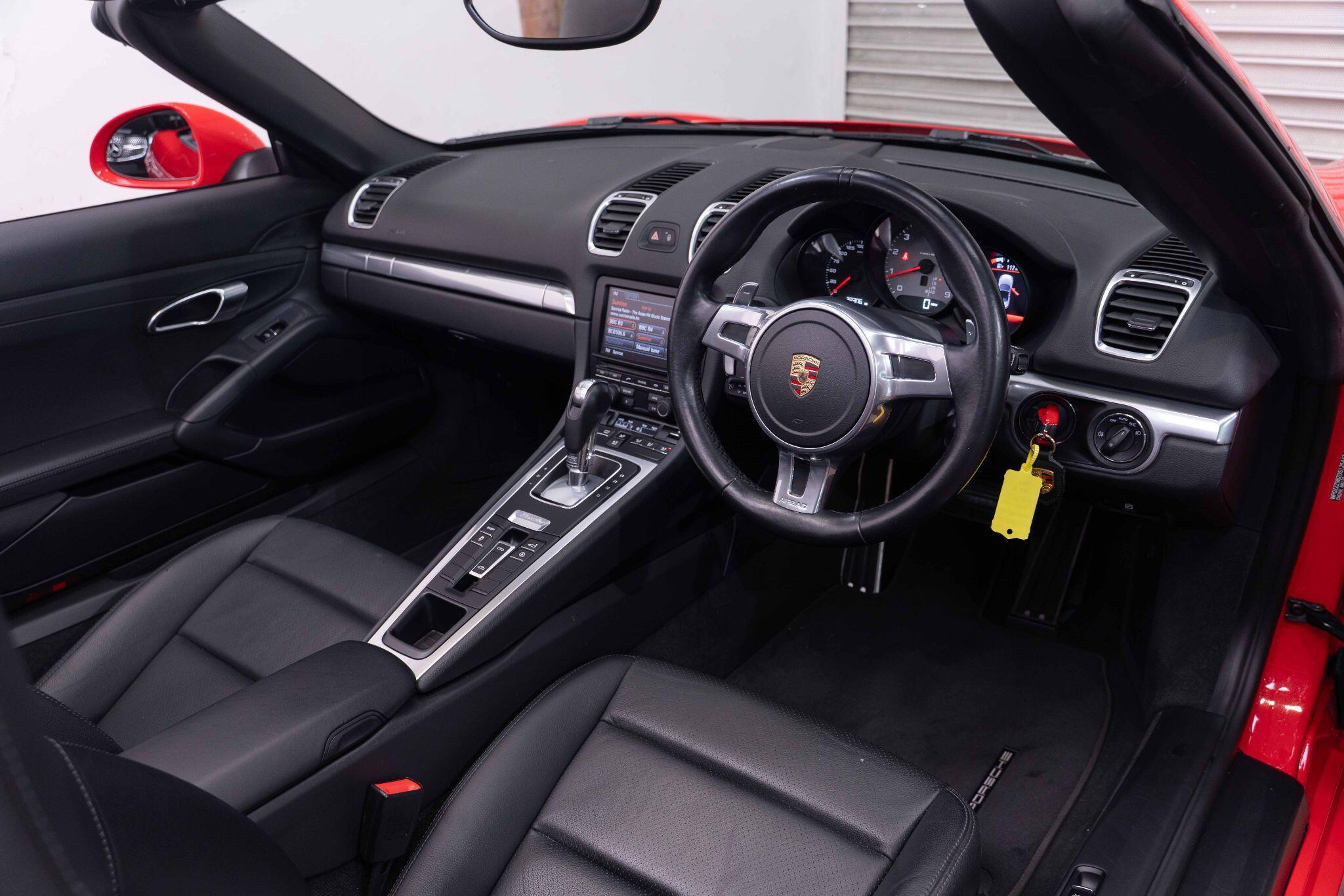 Porsche Boxster - Image 7