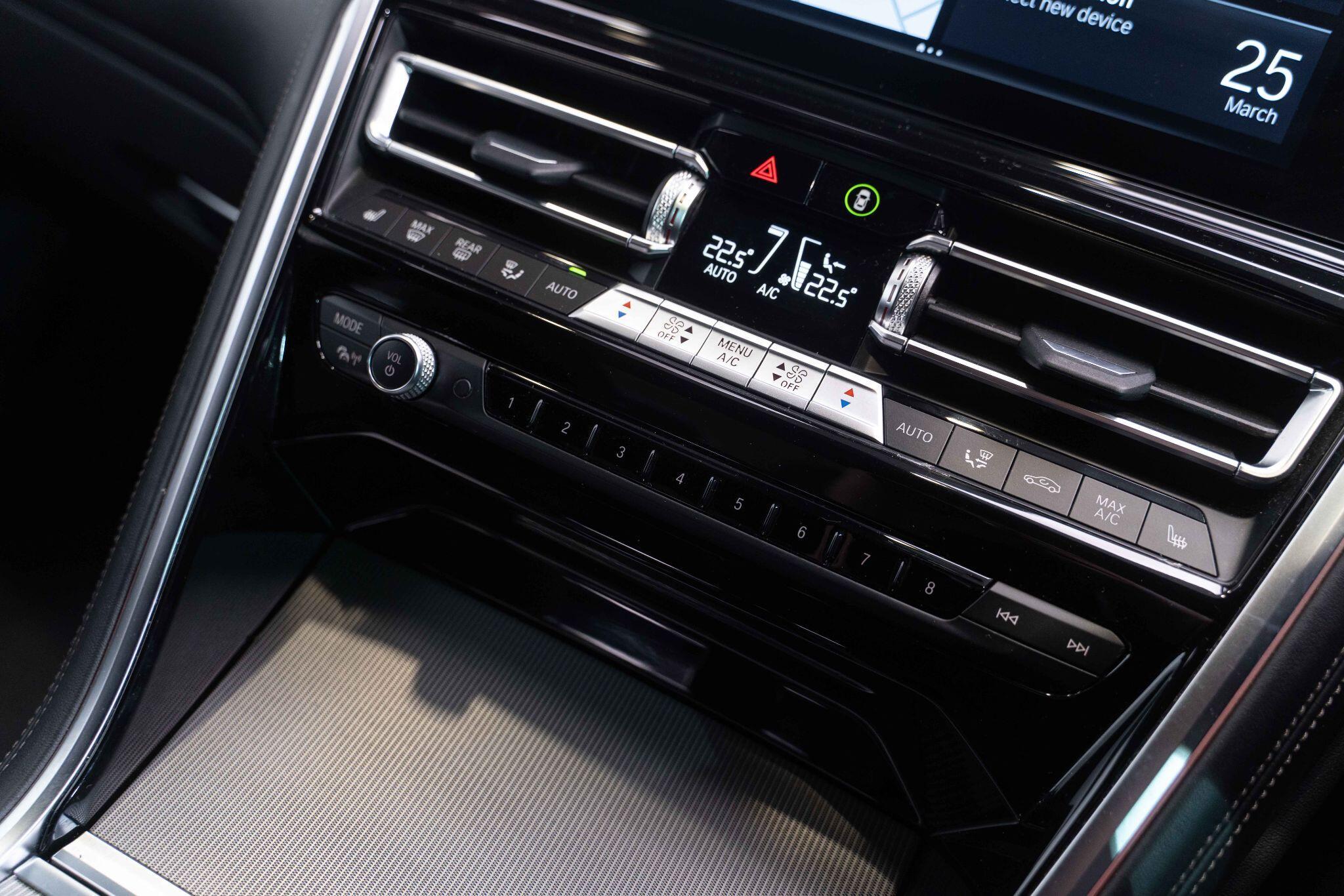 BMW 8 Series - Image 19