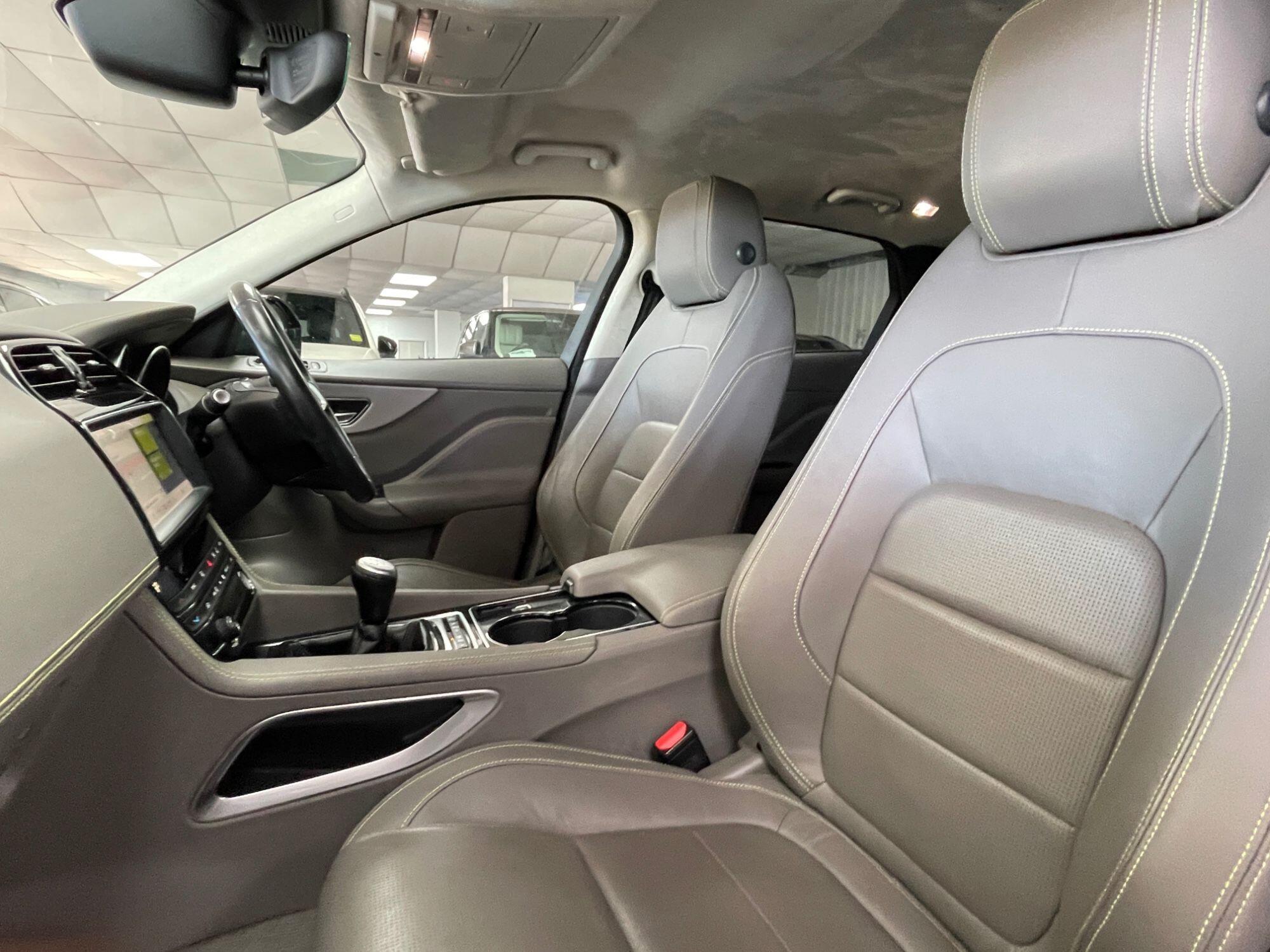Jaguar F-Pace - Image 34