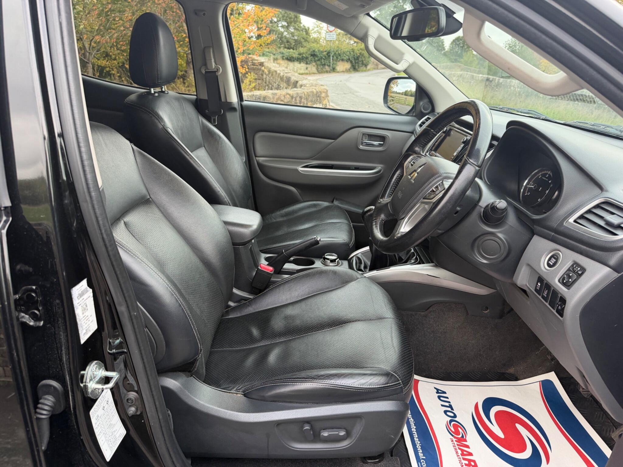 Mitsubishi L200 - Image 15