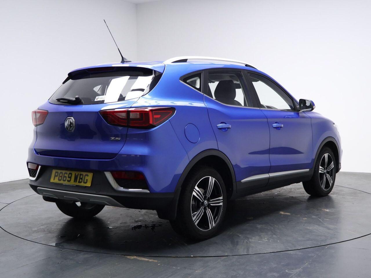 MG MG ZS - Image 14