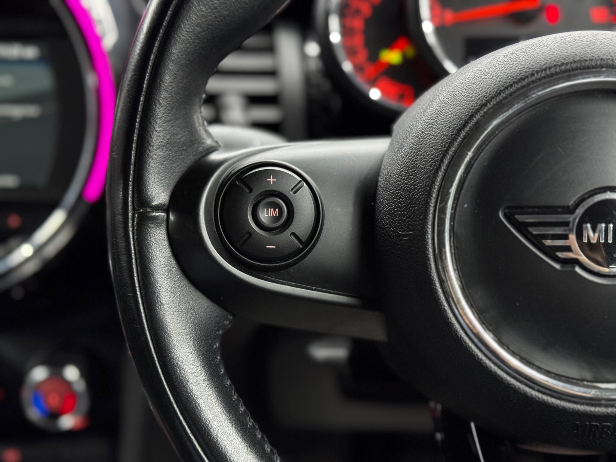 MINI Hatch - Image 18