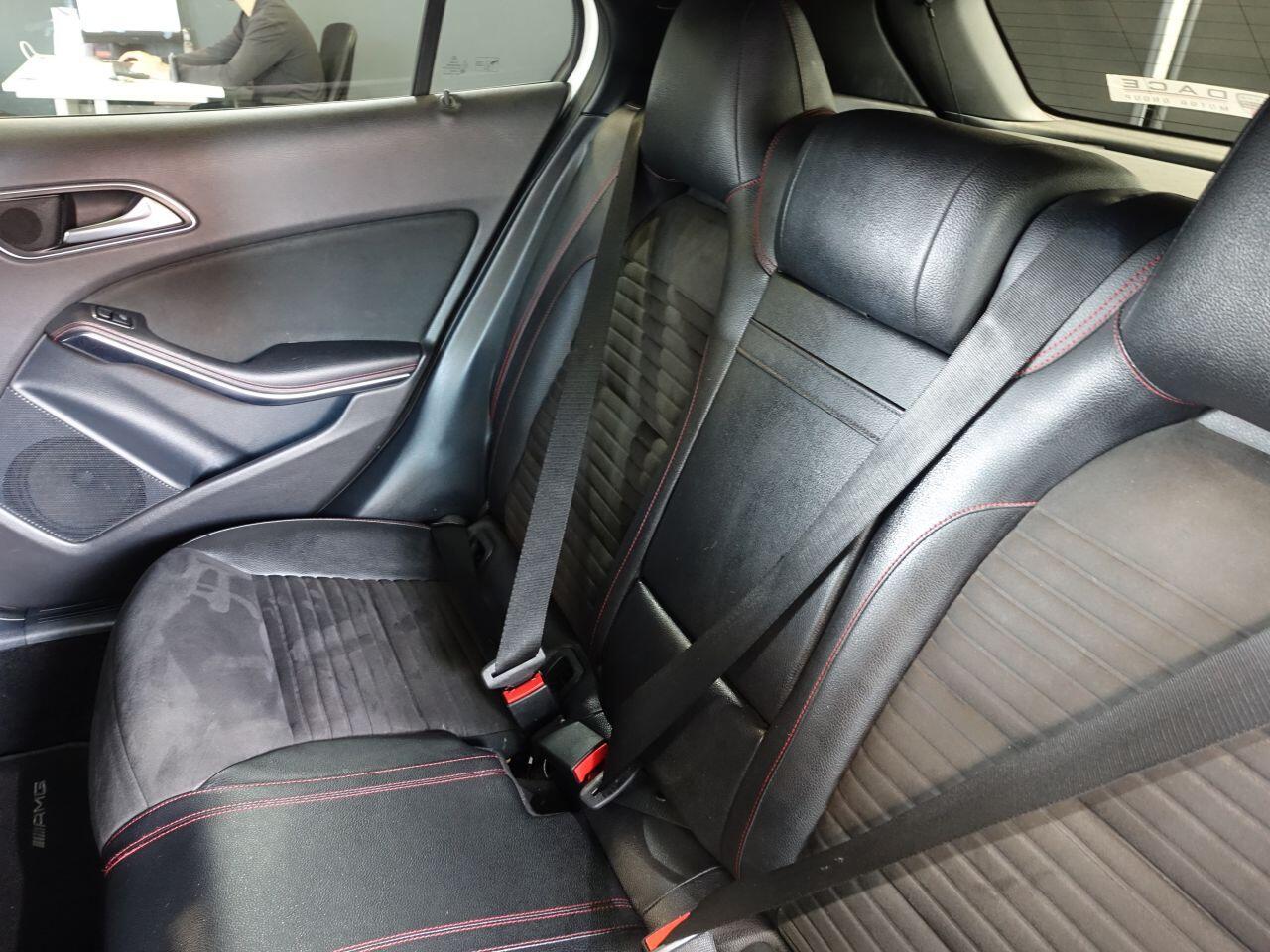 Mercedes GLA - Image 17
