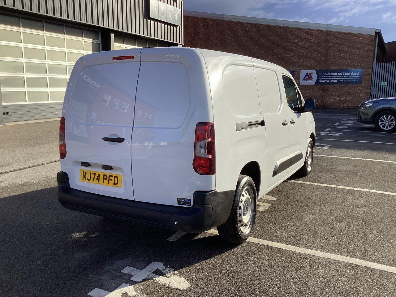 Peugeot Partner - Image 7