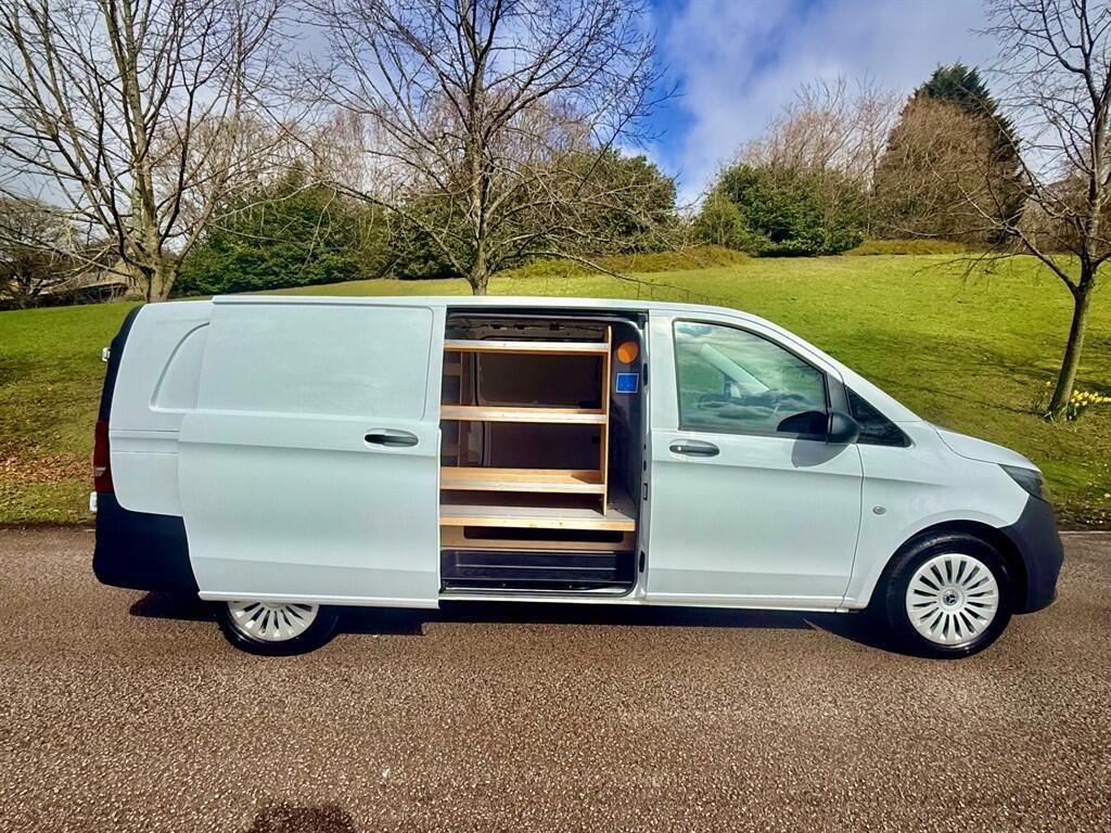 Mercedes Vito - Image 5