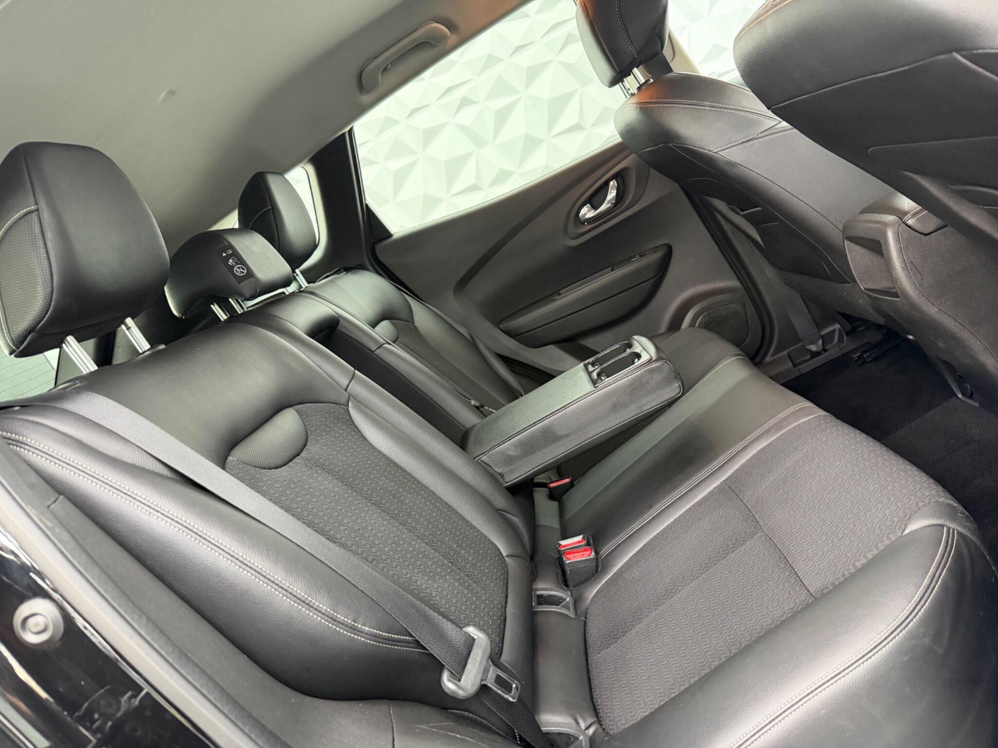 Renault Kadjar - Image 17
