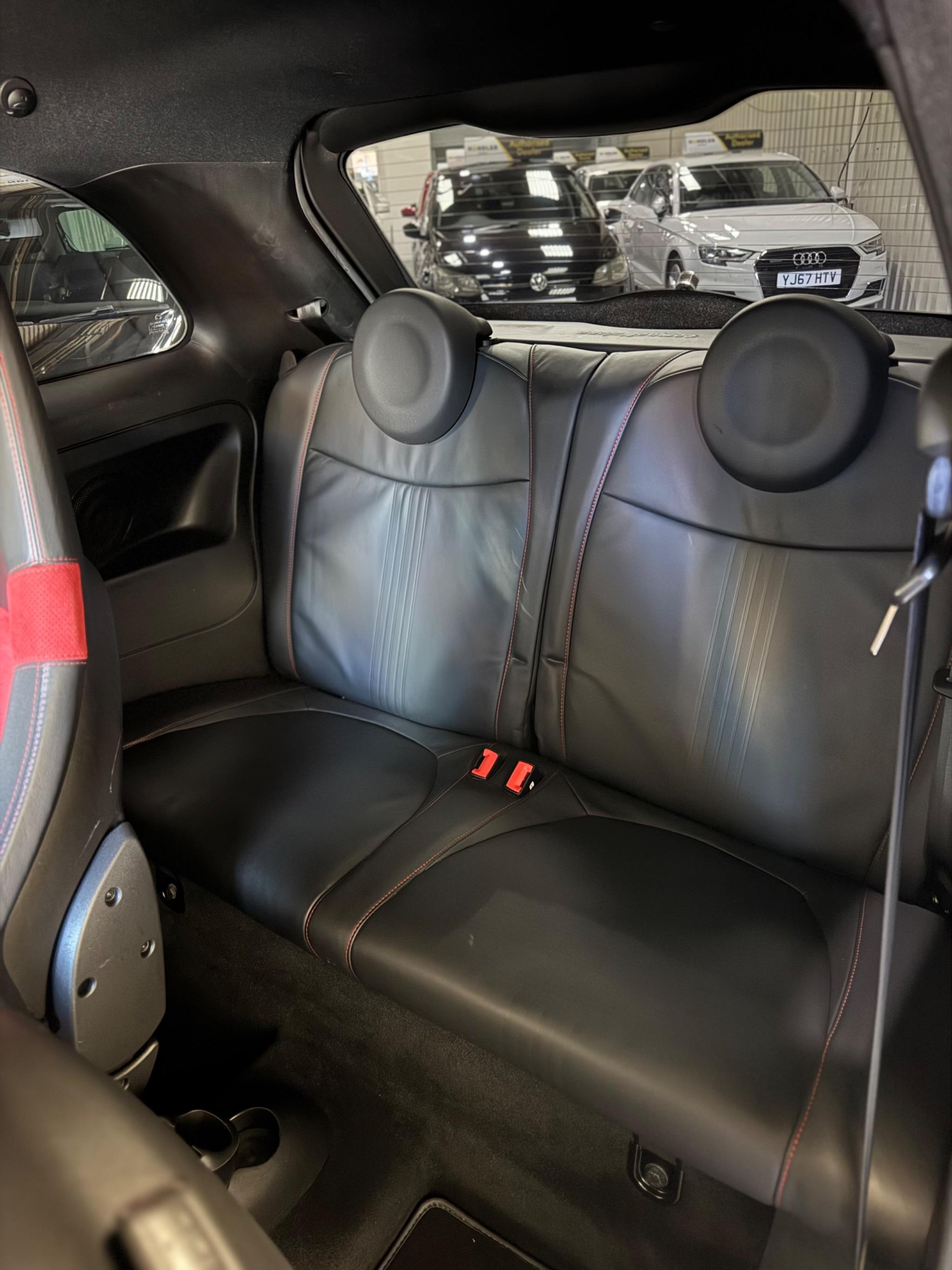 Abarth 595 - Image 22