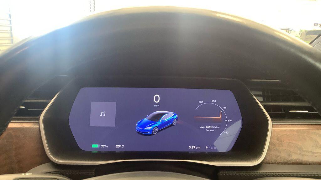 Tesla Model S - Image 6
