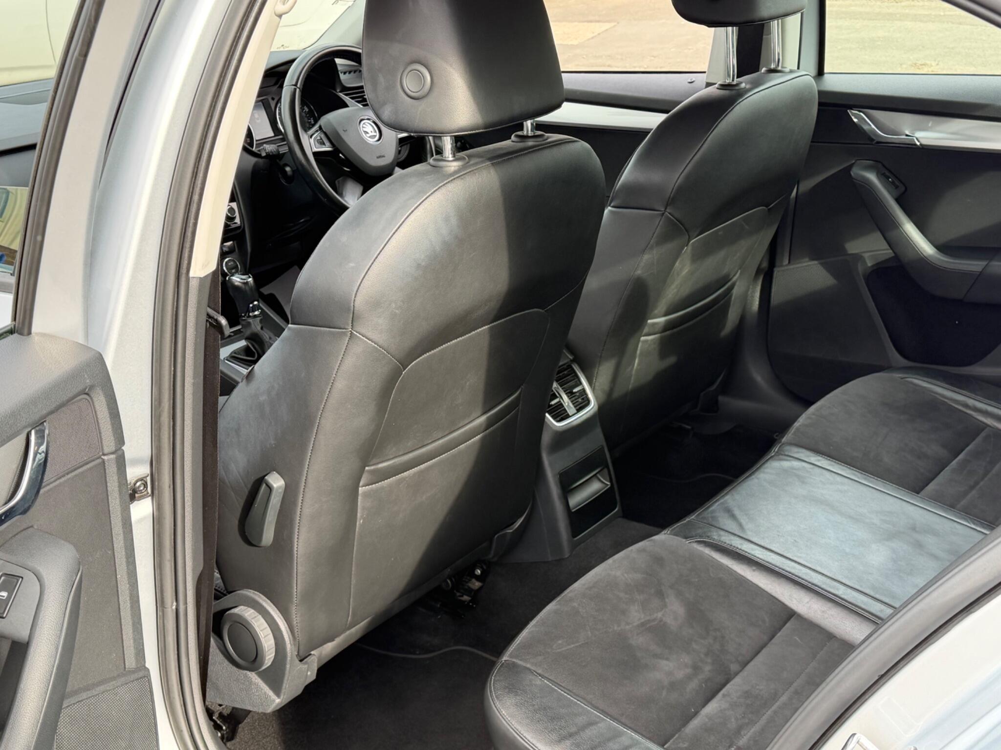 Skoda Octavia - Image 21