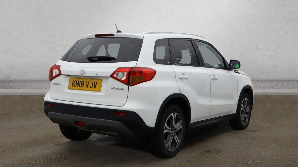 Suzuki Vitara - Image 7
