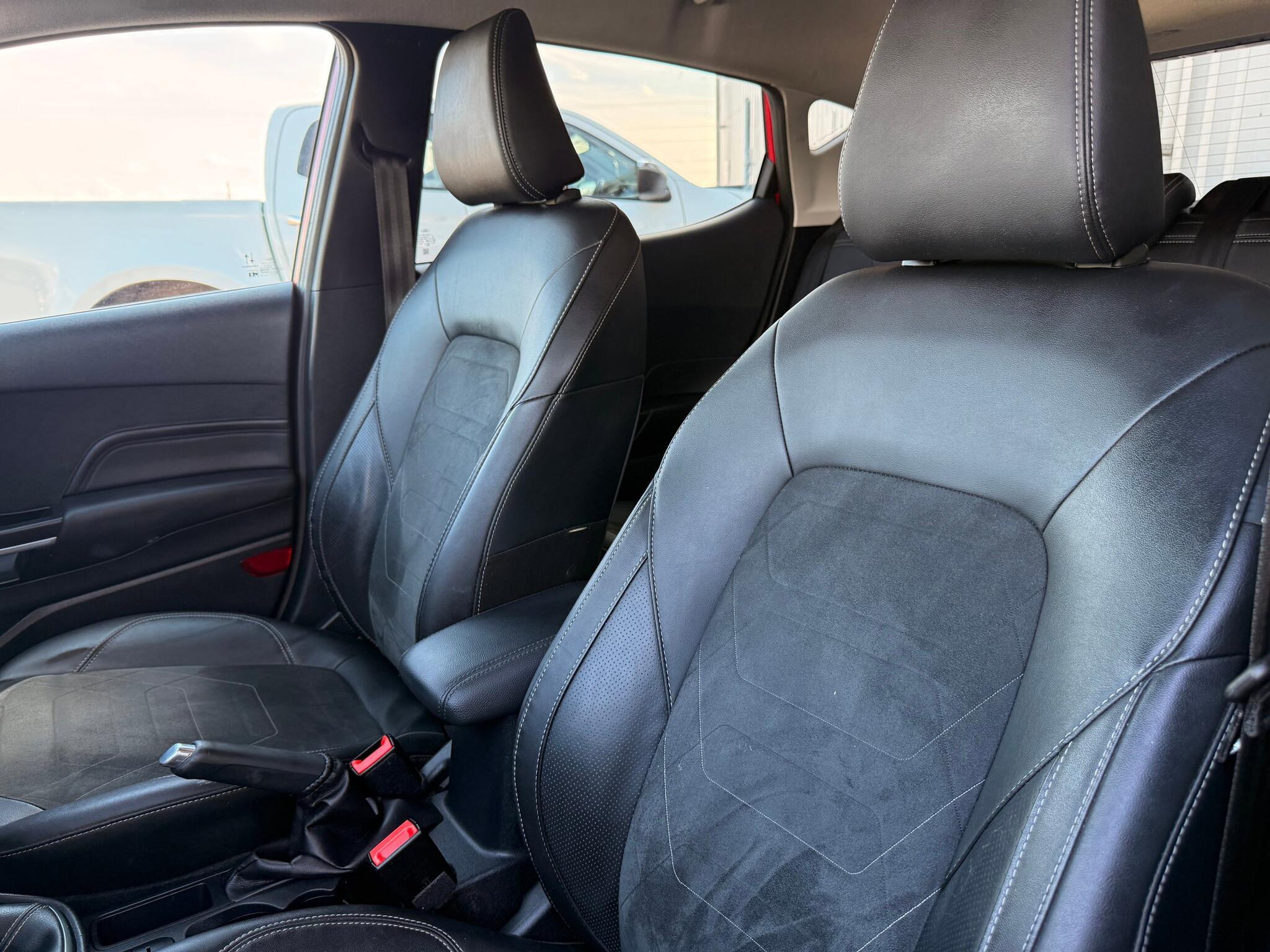 Ford Fiesta - Image 16