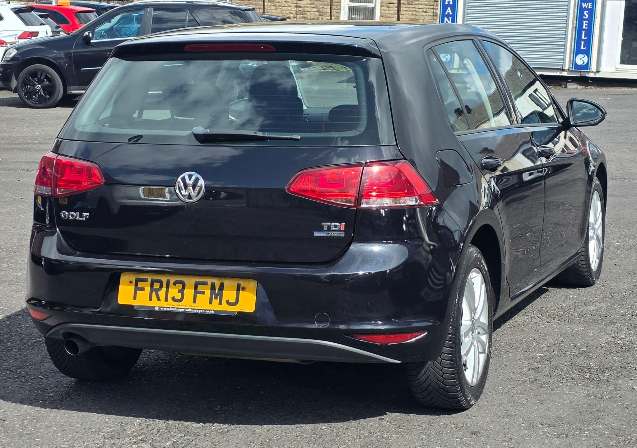 Volkswagen Golf - Image 7