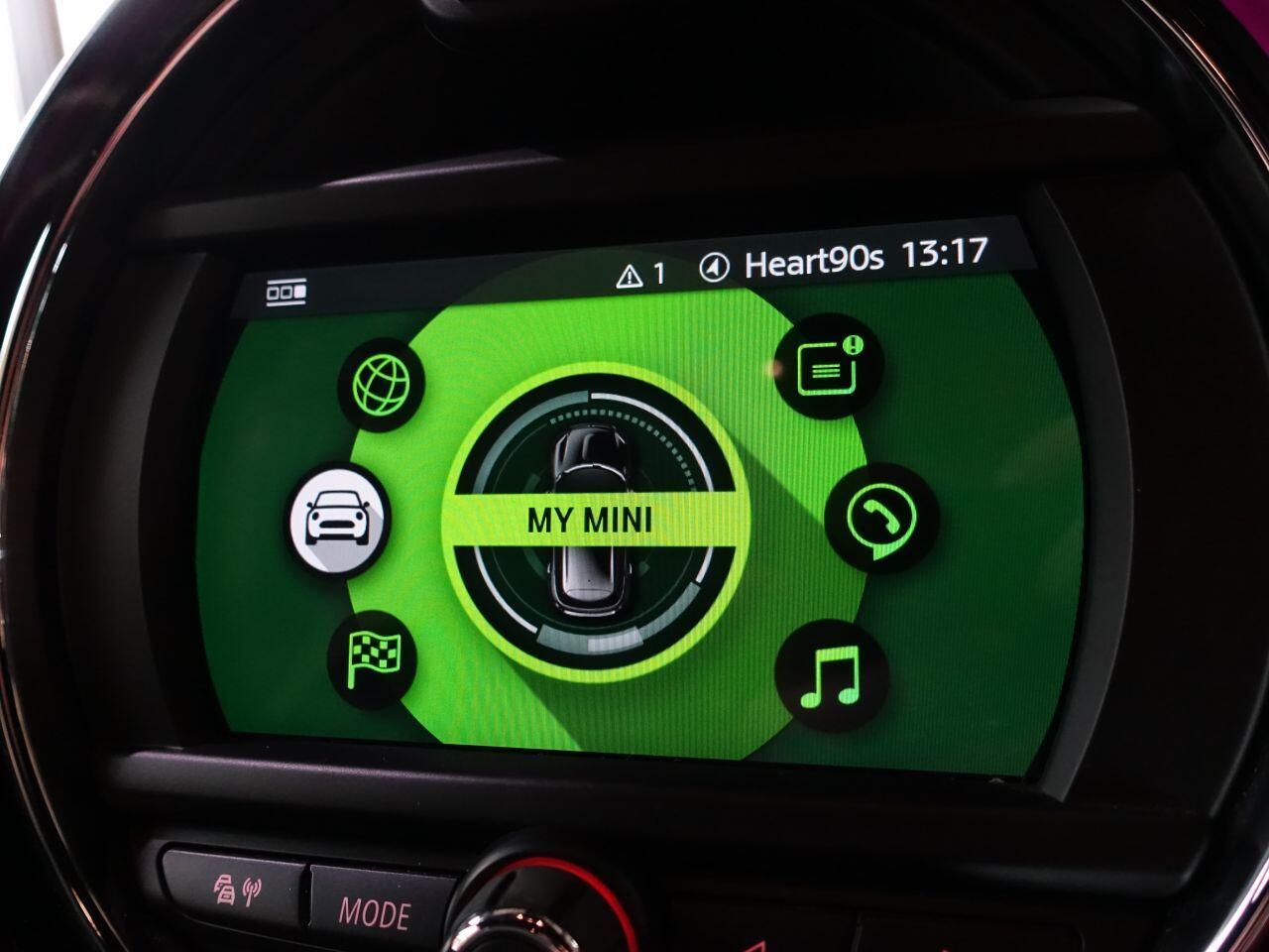 MINI Clubman - Image 32